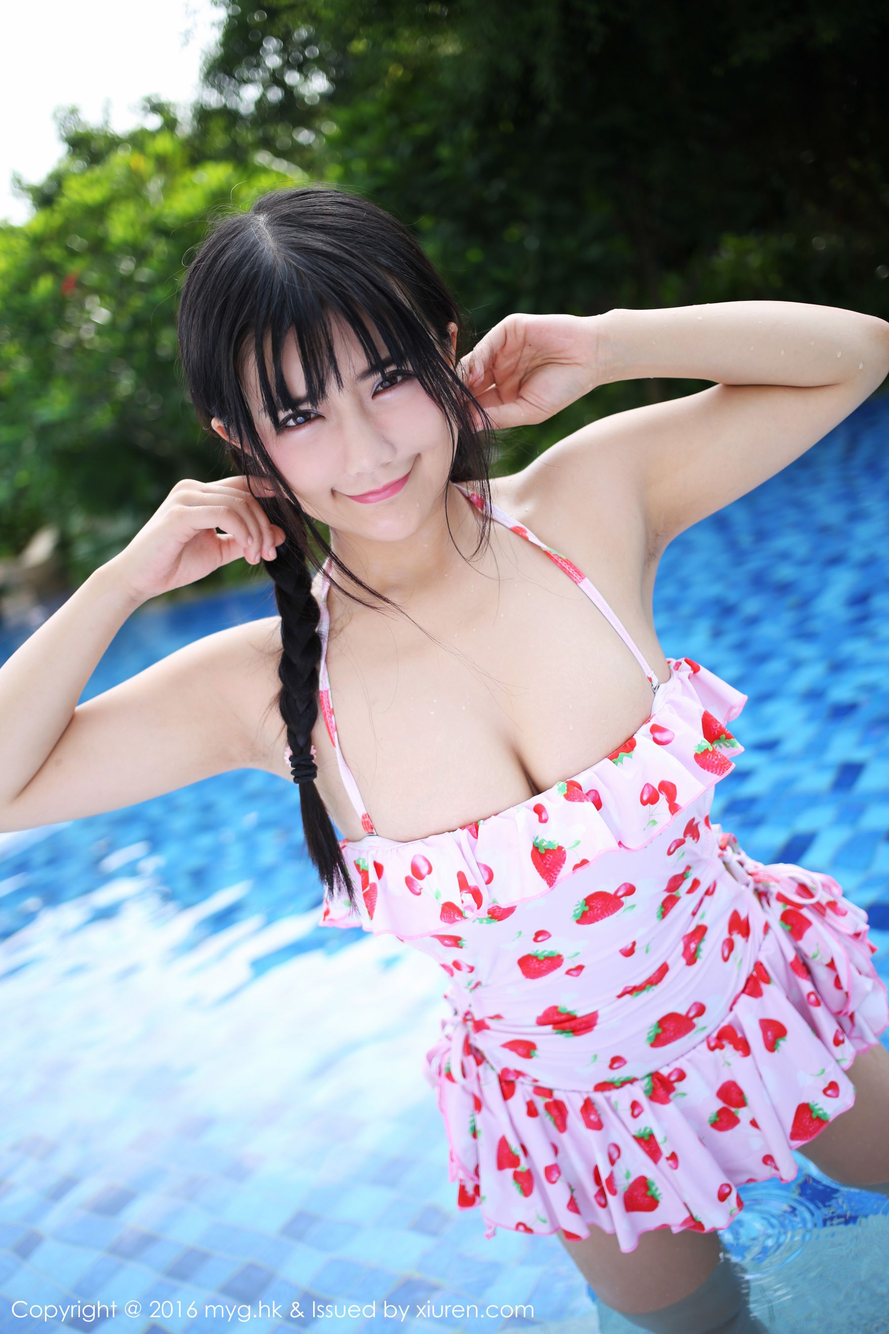 崔乖艺《成都巨乳新人妹子》 [美媛馆MyGirl] Vol.230