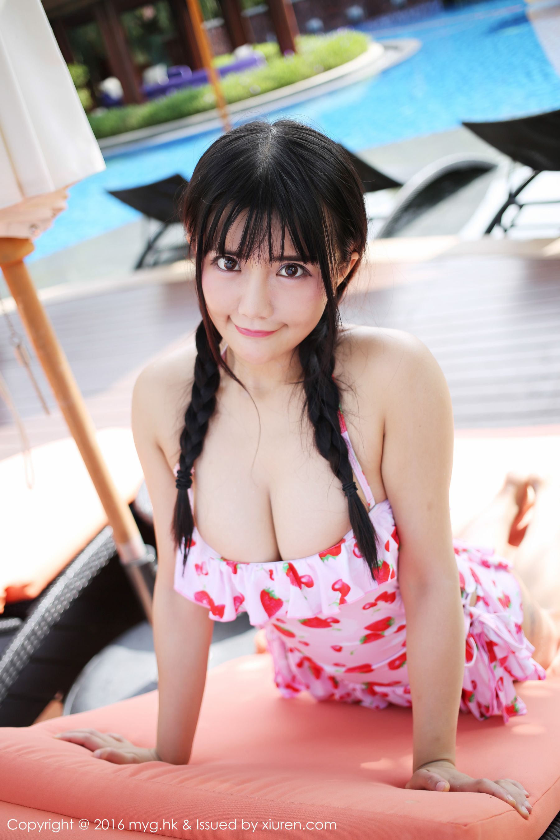崔乖艺《成都巨乳新人妹子》 [美媛馆MyGirl] Vol.230