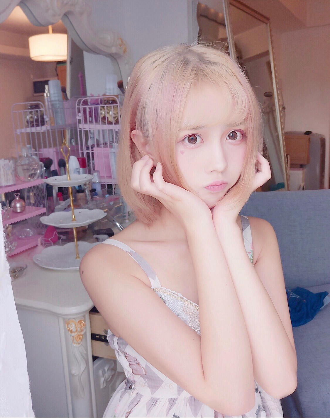 [网红COSER写真] 次元少女念雪ww - 白色长筒过膝袜