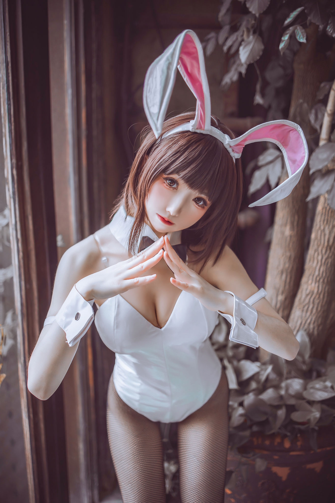 [网红COSER写真] Coser衣衣 - 加藤惠兔女郎