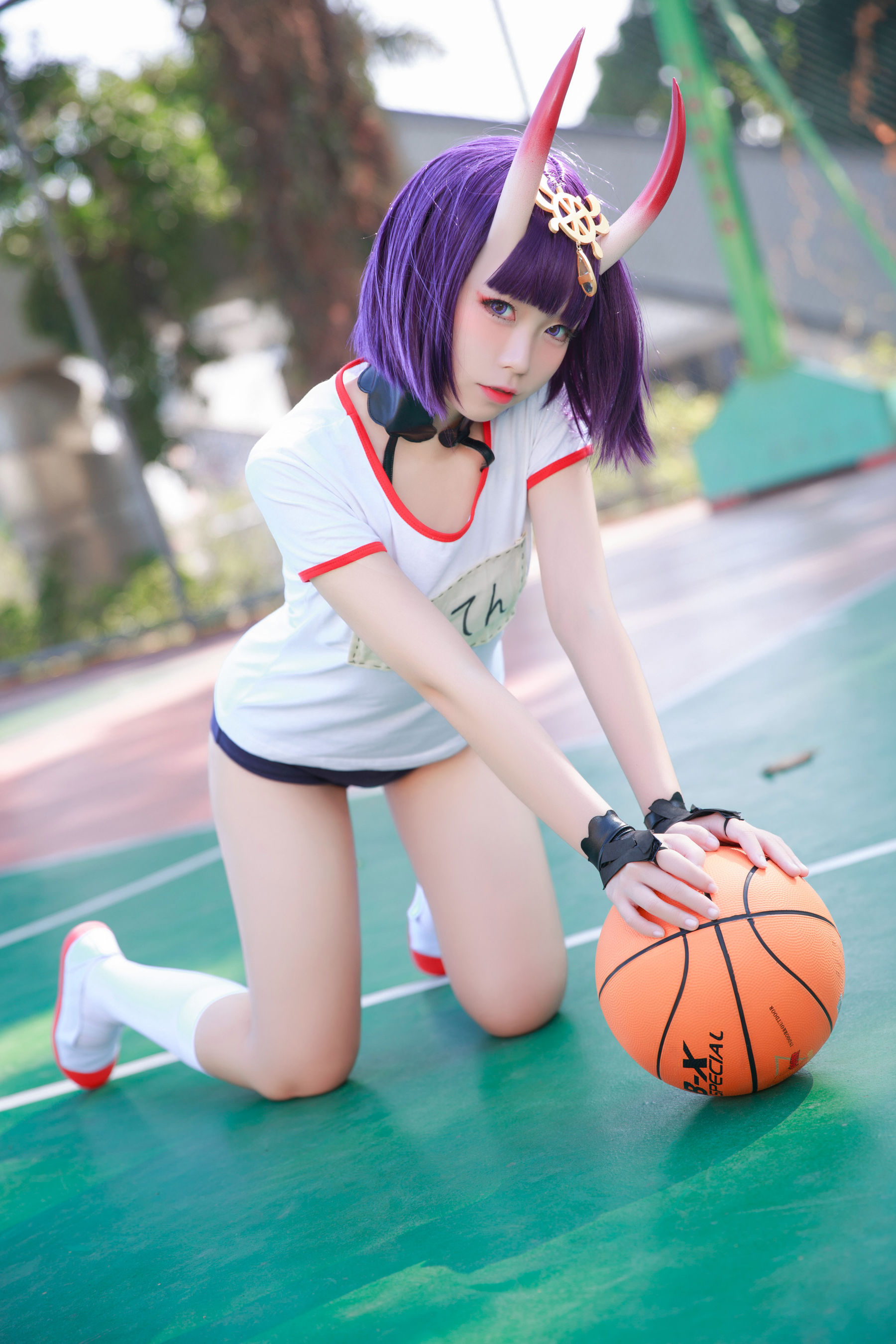 [网红COSER写真] 动漫博主G44不会受伤 - 酒吞体操服
