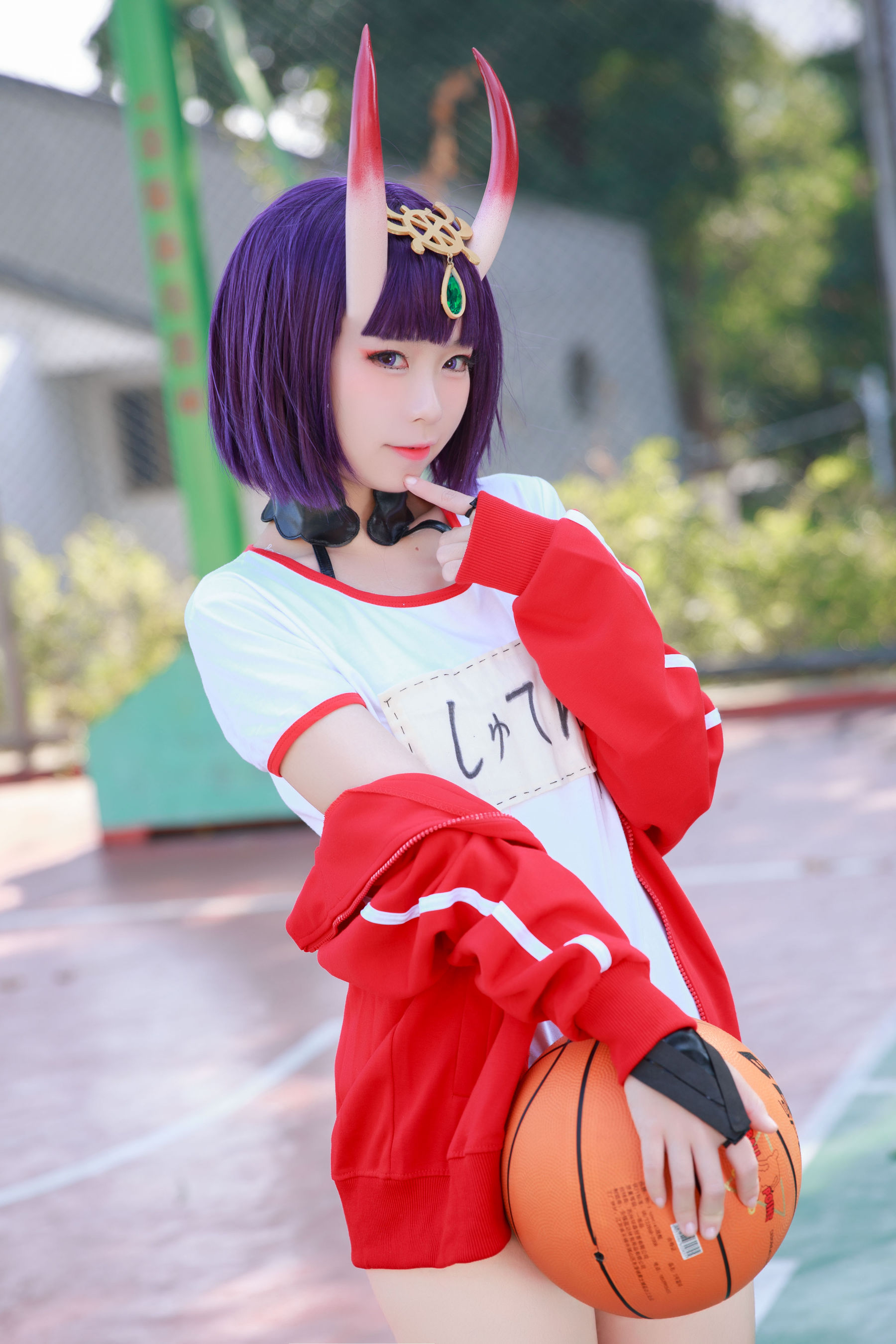 [网红COSER写真] 动漫博主G44不会受伤 - 酒吞体操服