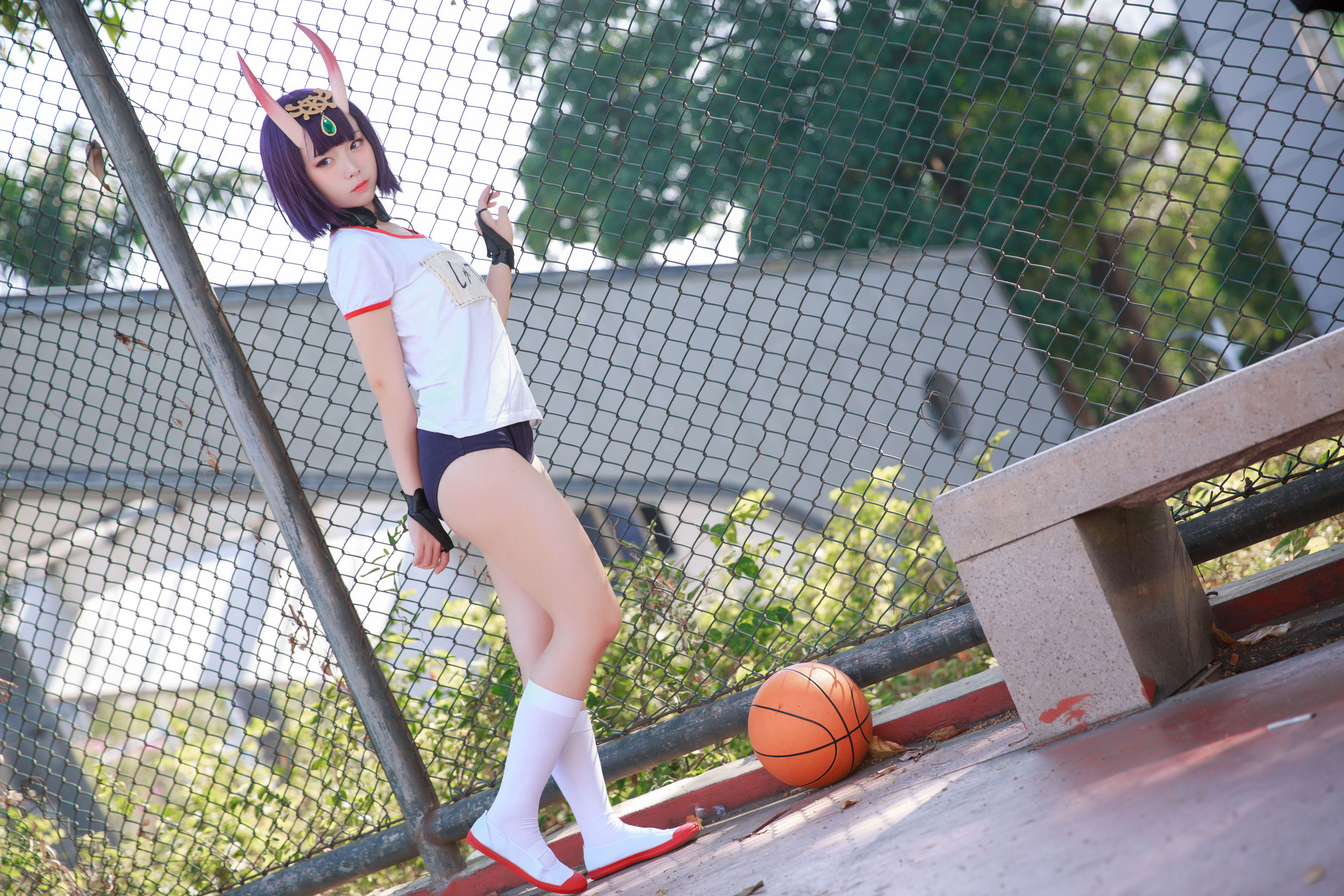 [网红COSER写真] 动漫博主G44不会受伤 - 酒吞体操服