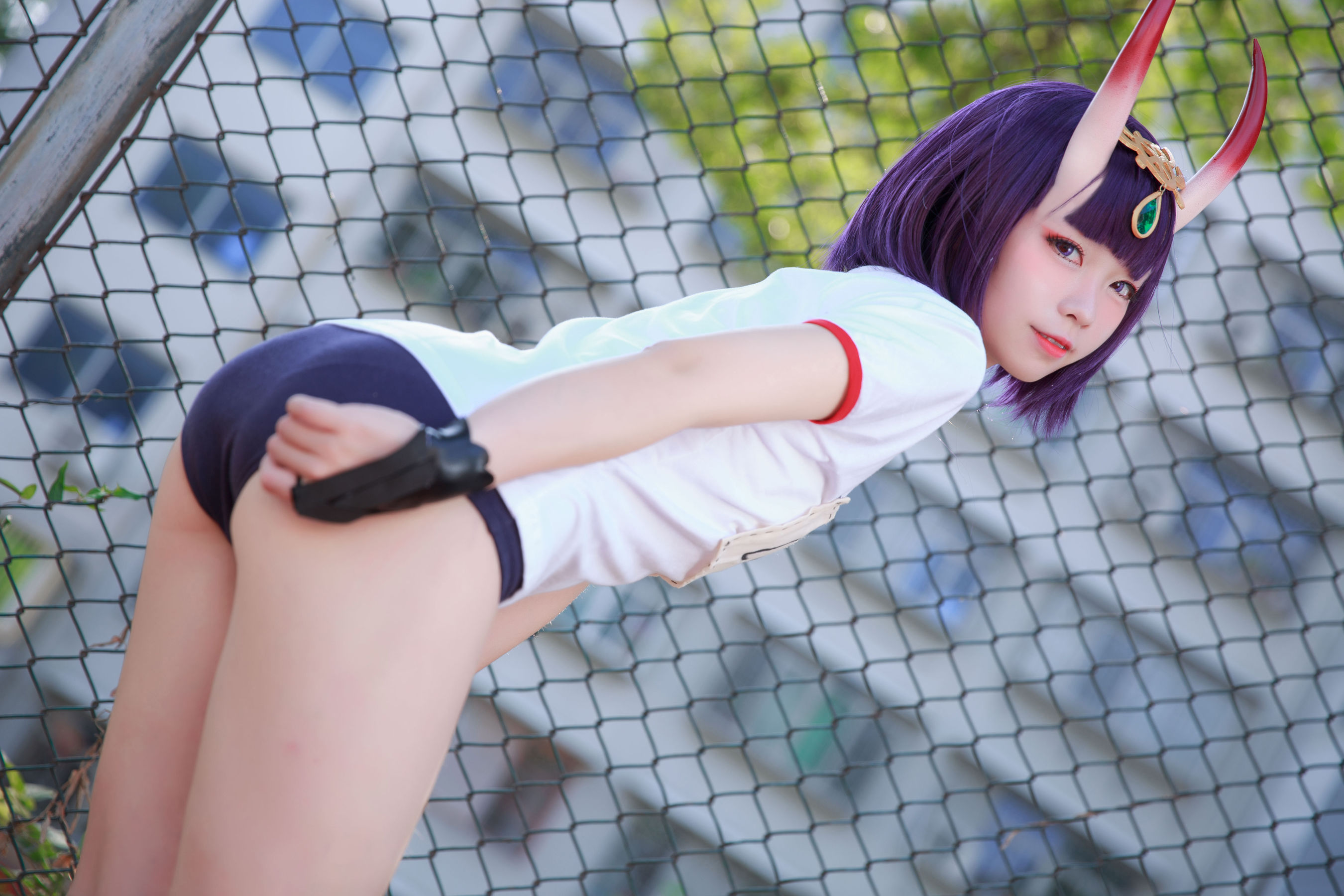 [网红COSER写真] 动漫博主G44不会受伤 - 酒吞体操服