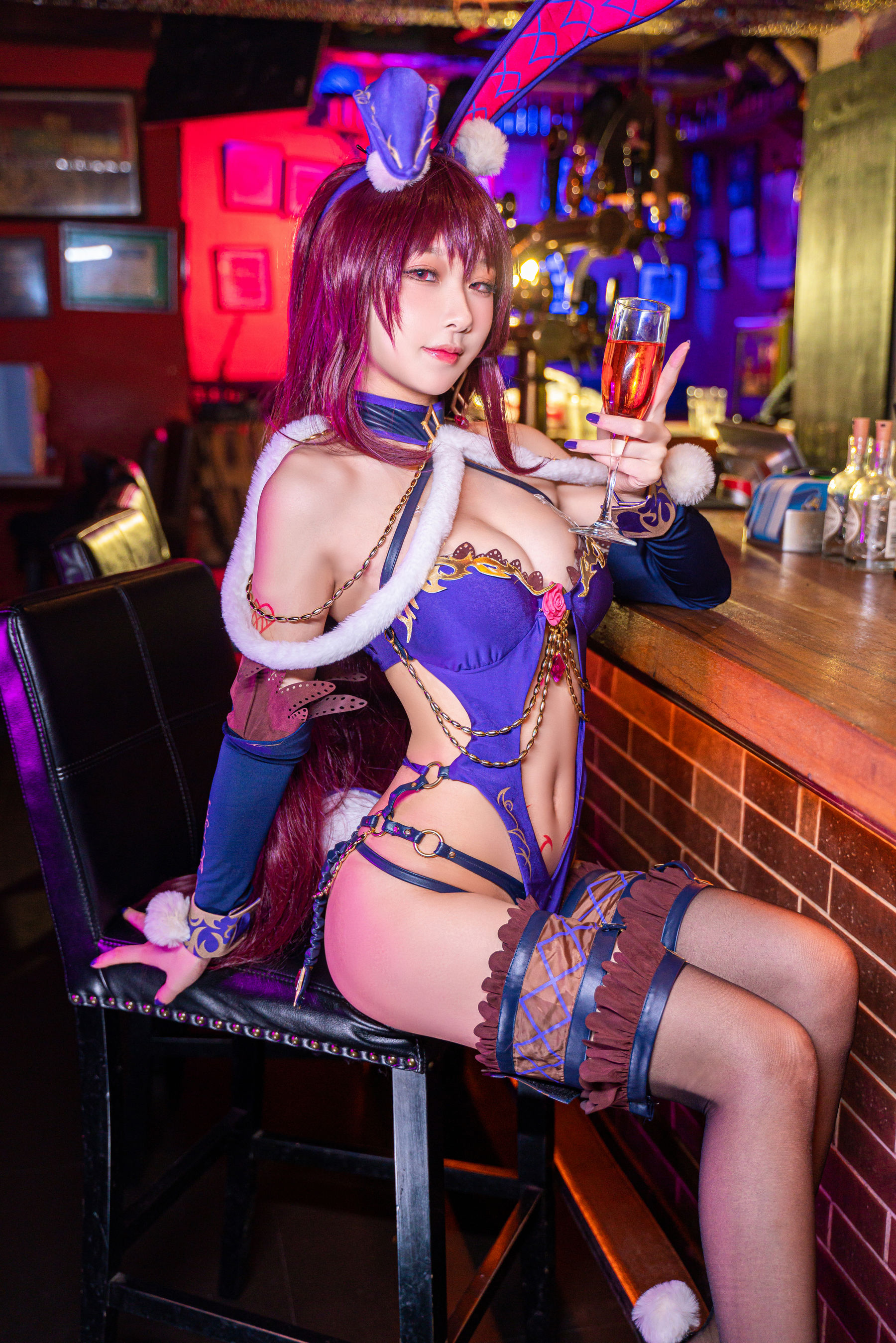 [网红COSER写真] 动漫博主阿包也是兔娘 - 斯卡哈兔女郎