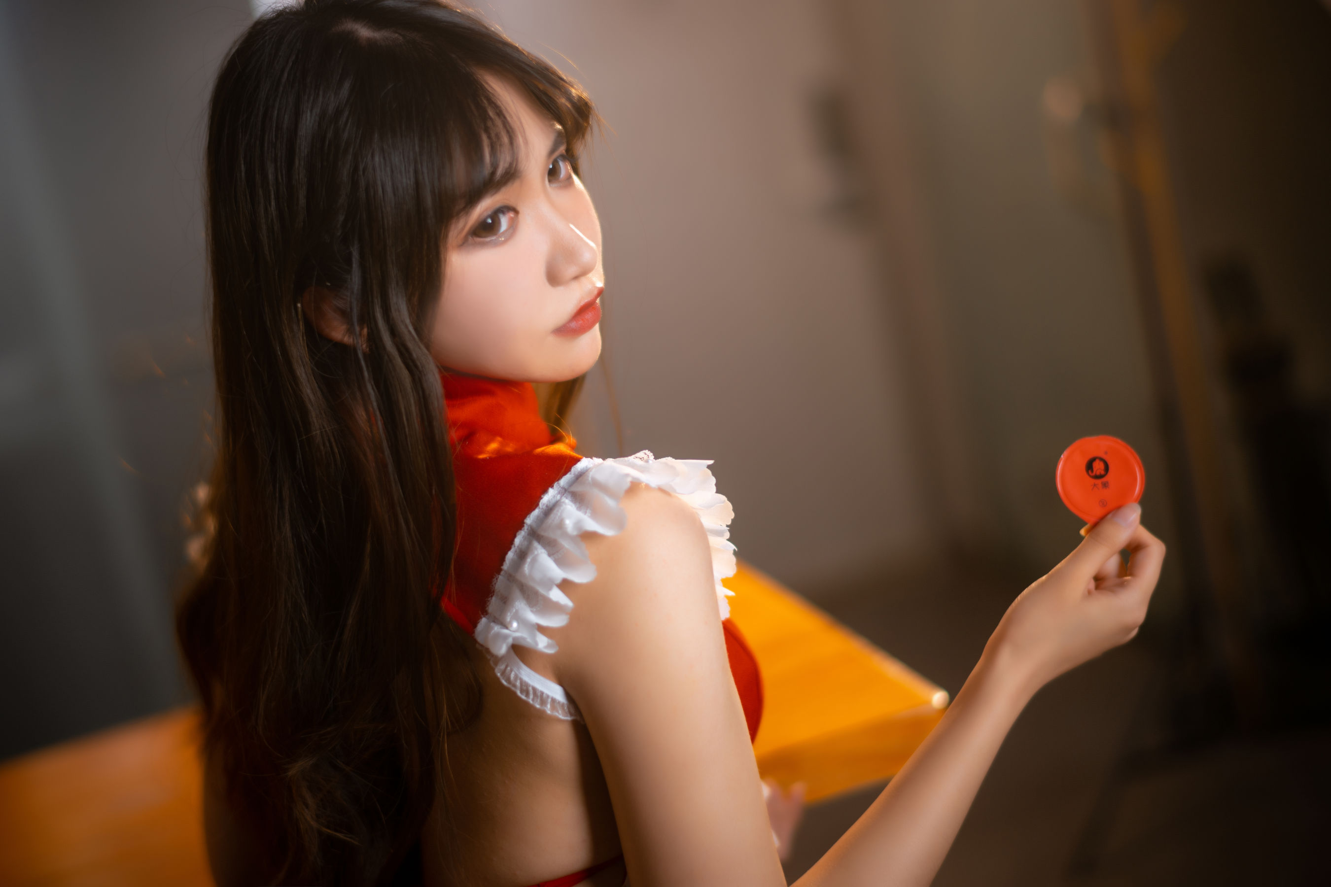 [网红COSER写真] 动漫博主阮邑_Fairy - 大象 红色