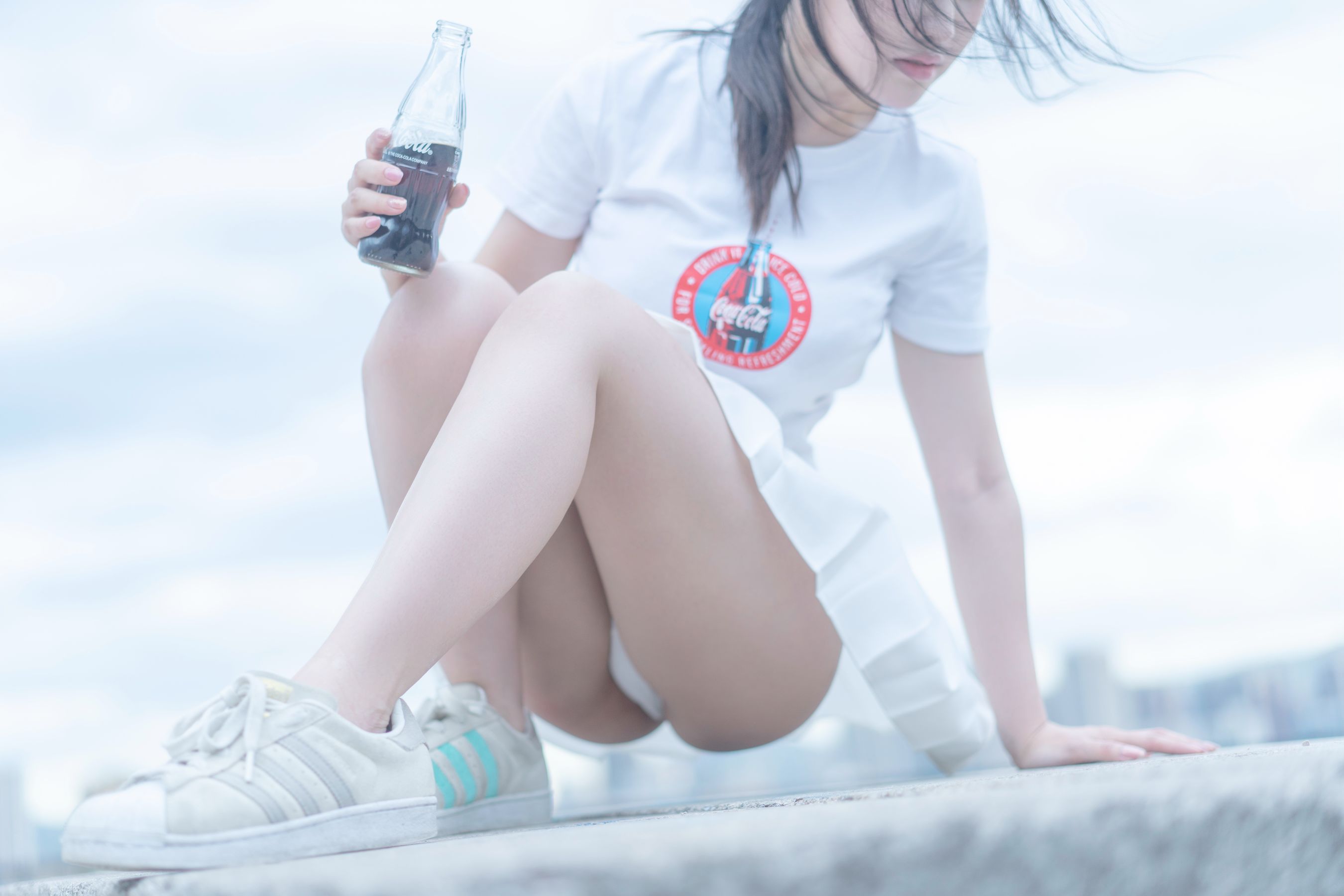 [网红COSER写真] 动漫博主脱尾巴Mizuki - 可乐JK