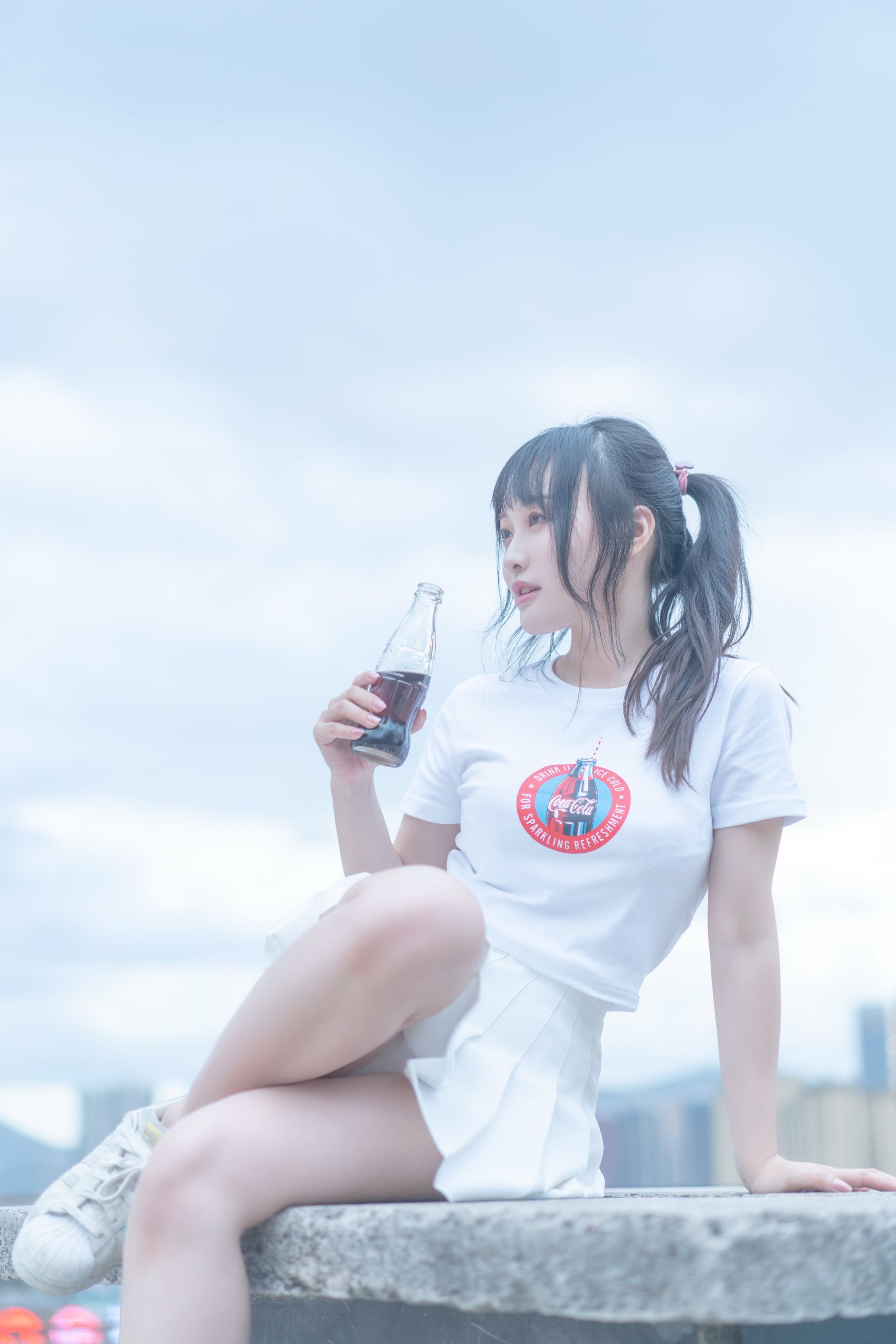 [网红COSER写真] 动漫博主脱尾巴Mizuki - 可乐JK