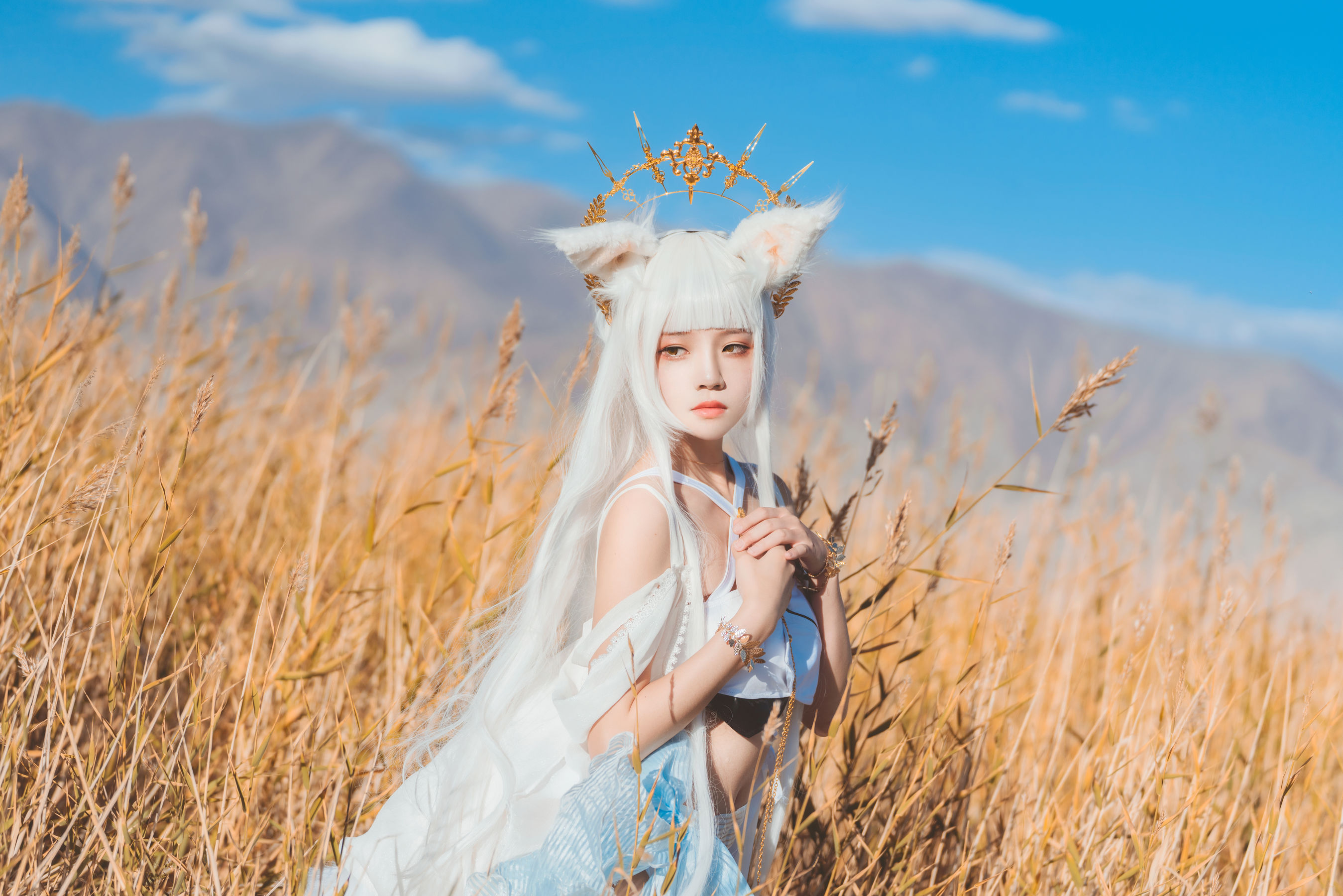 [网红COSER写真] 桜桃喵 - 明日方舟白金