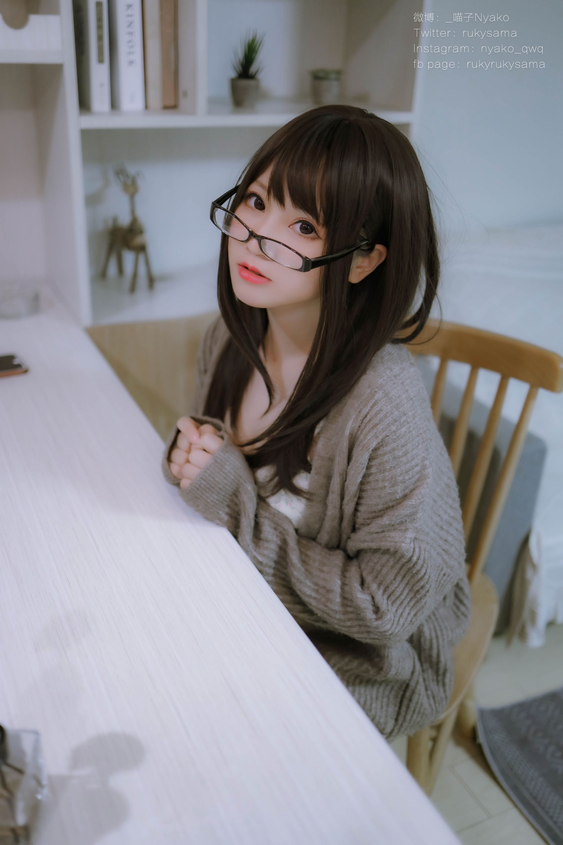 [网红COSER写真] 萌妹子Nyako喵子 - 妄想彼女との同棲生活 之 便服系列