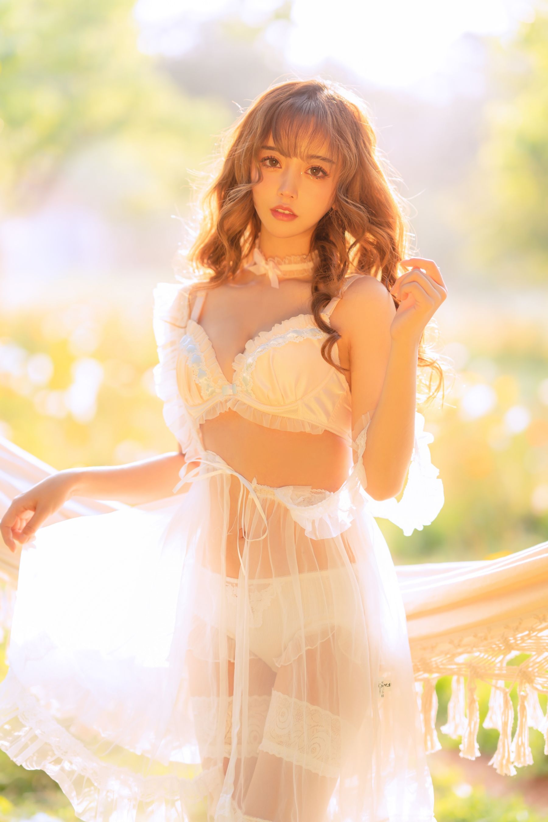 [网红COSER写真] 斗鱼米线线sama写真 - 夏日限定 吊床