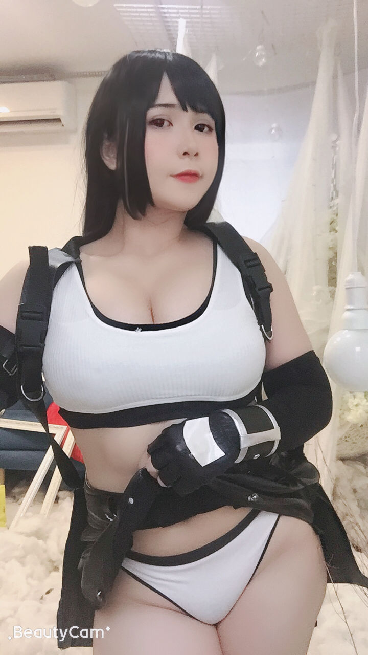 [网红COSER写真] Uy Uy - Tifa Lockhart