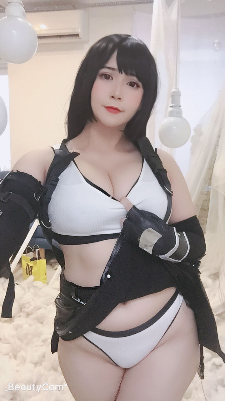 [网红COSER写真] Uy Uy - Tifa Lockhart