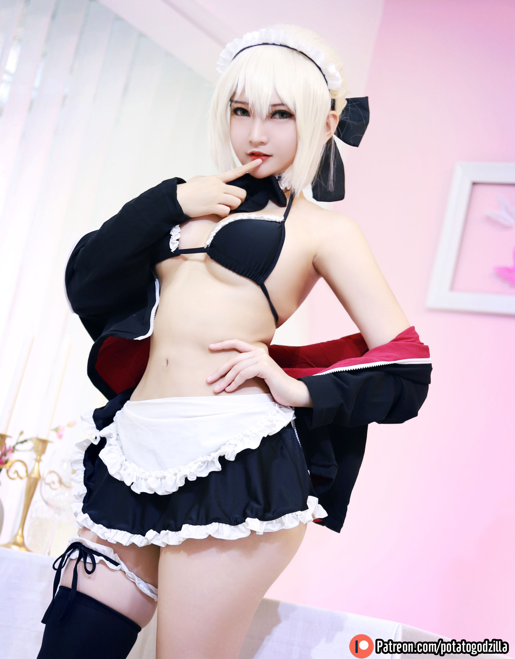 [网红COSER写真] Coser小姐姐Potato Godzilla - Saber Alter Maid