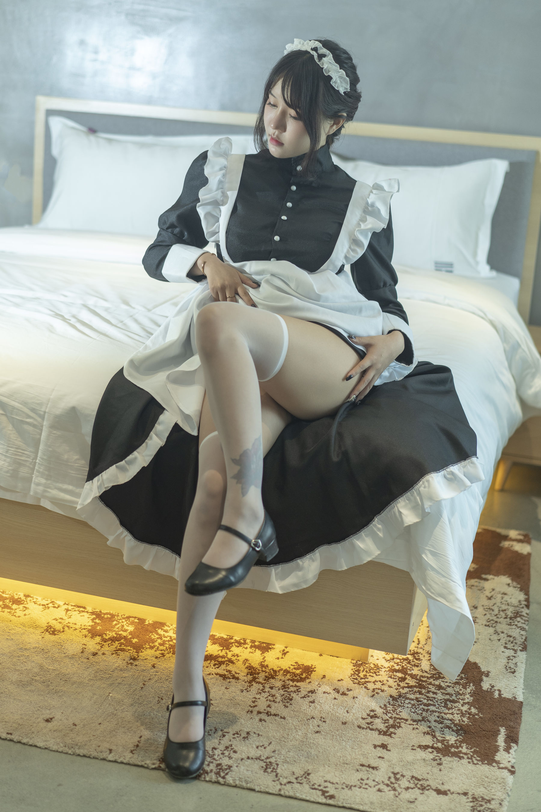 [网红COSER写真] 微博妹子 汐 - 奴仆