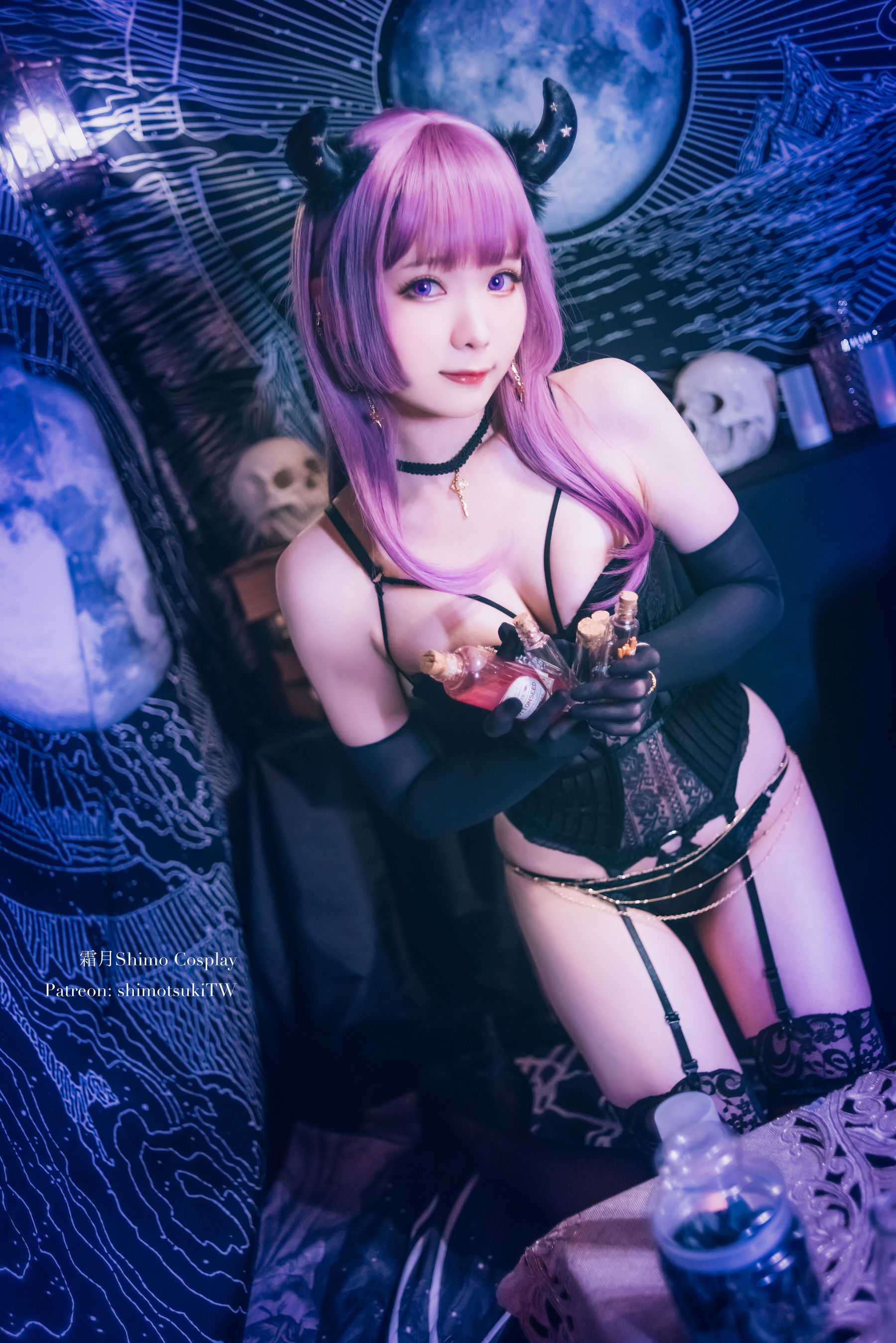 [网红COSER写真] 微博妹纸霜月shimo - 内衣