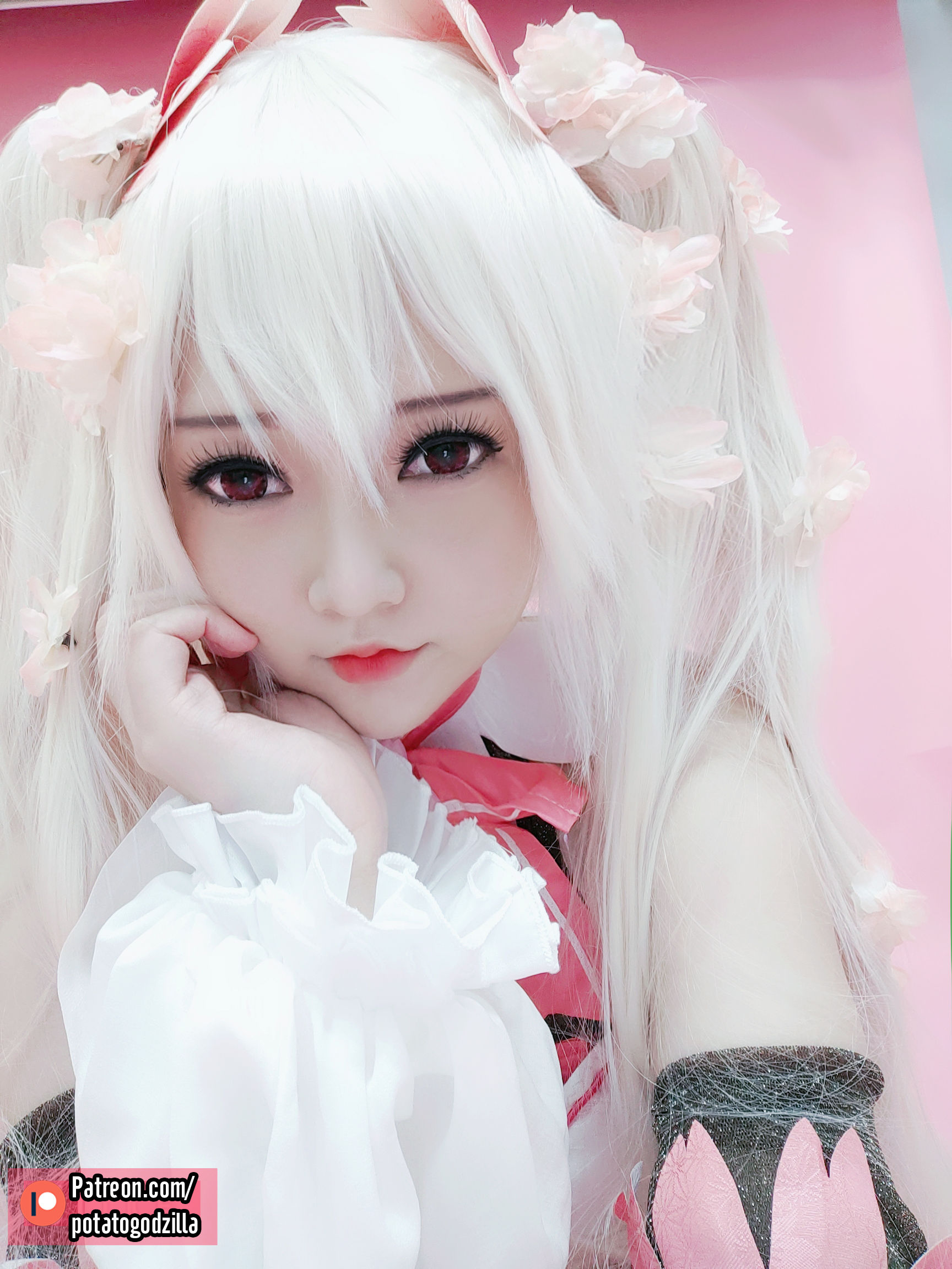 [网红COSER写真] Coser小姐姐Potato Godzilla - Sakura Miku