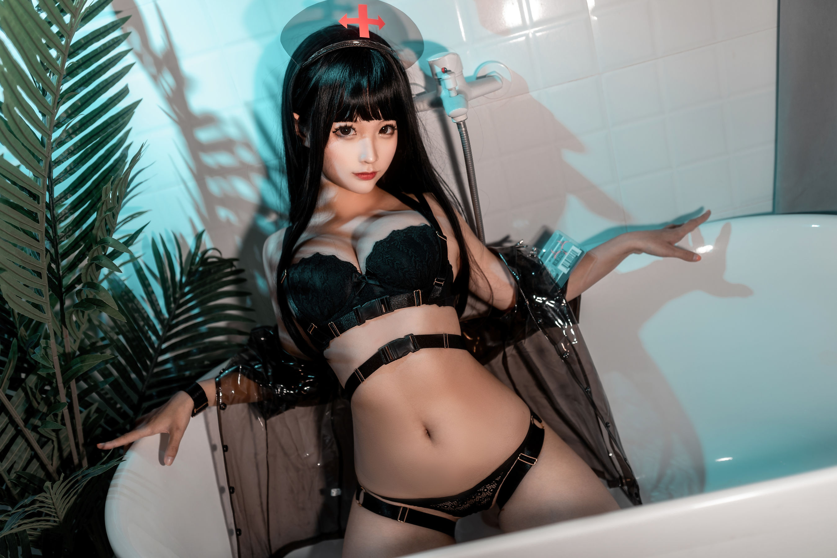 [网红COSER写真] 动漫博主蠢沫沫 - 胶衣护士 黑