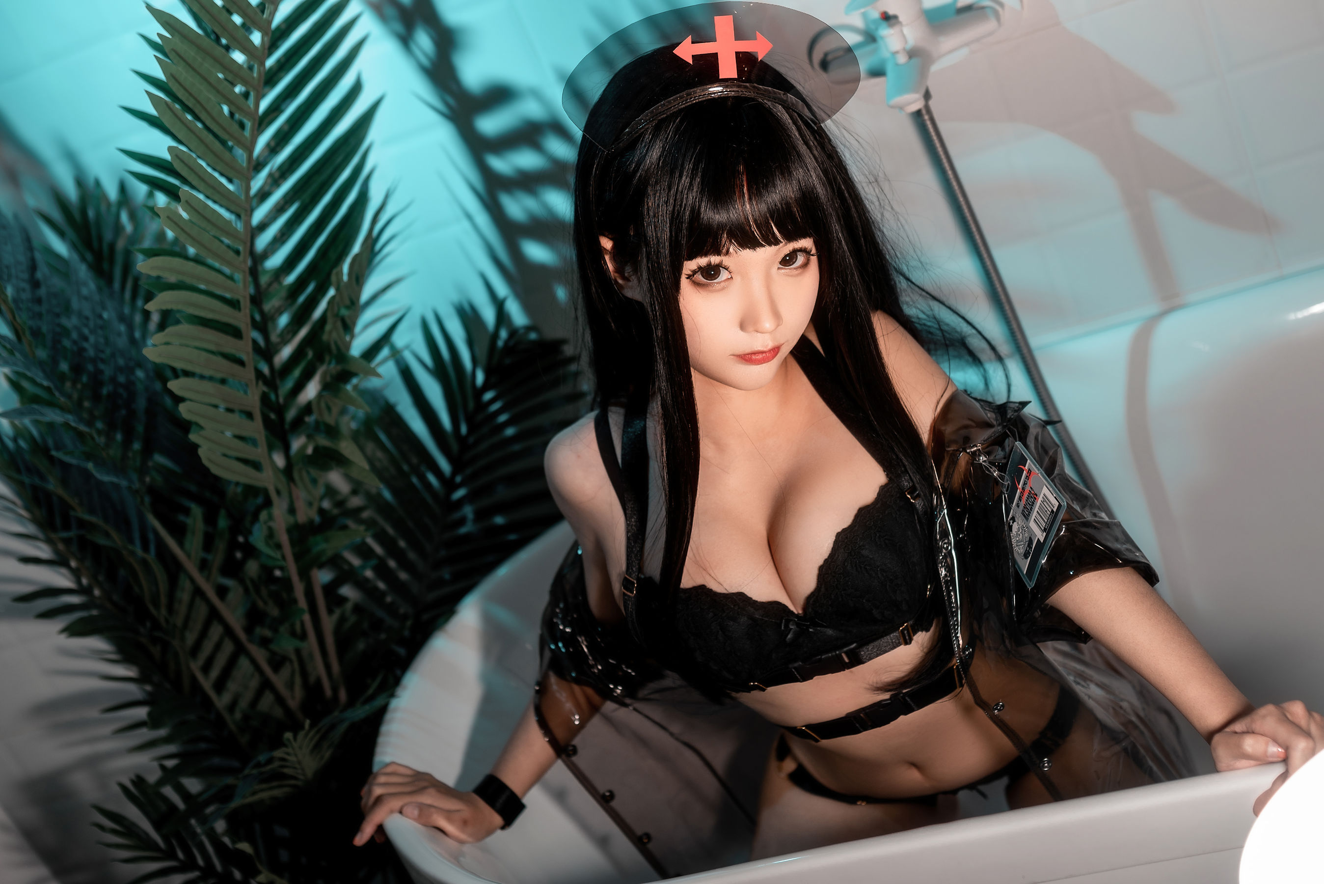 [网红COSER写真] 动漫博主蠢沫沫 - 胶衣护士 黑