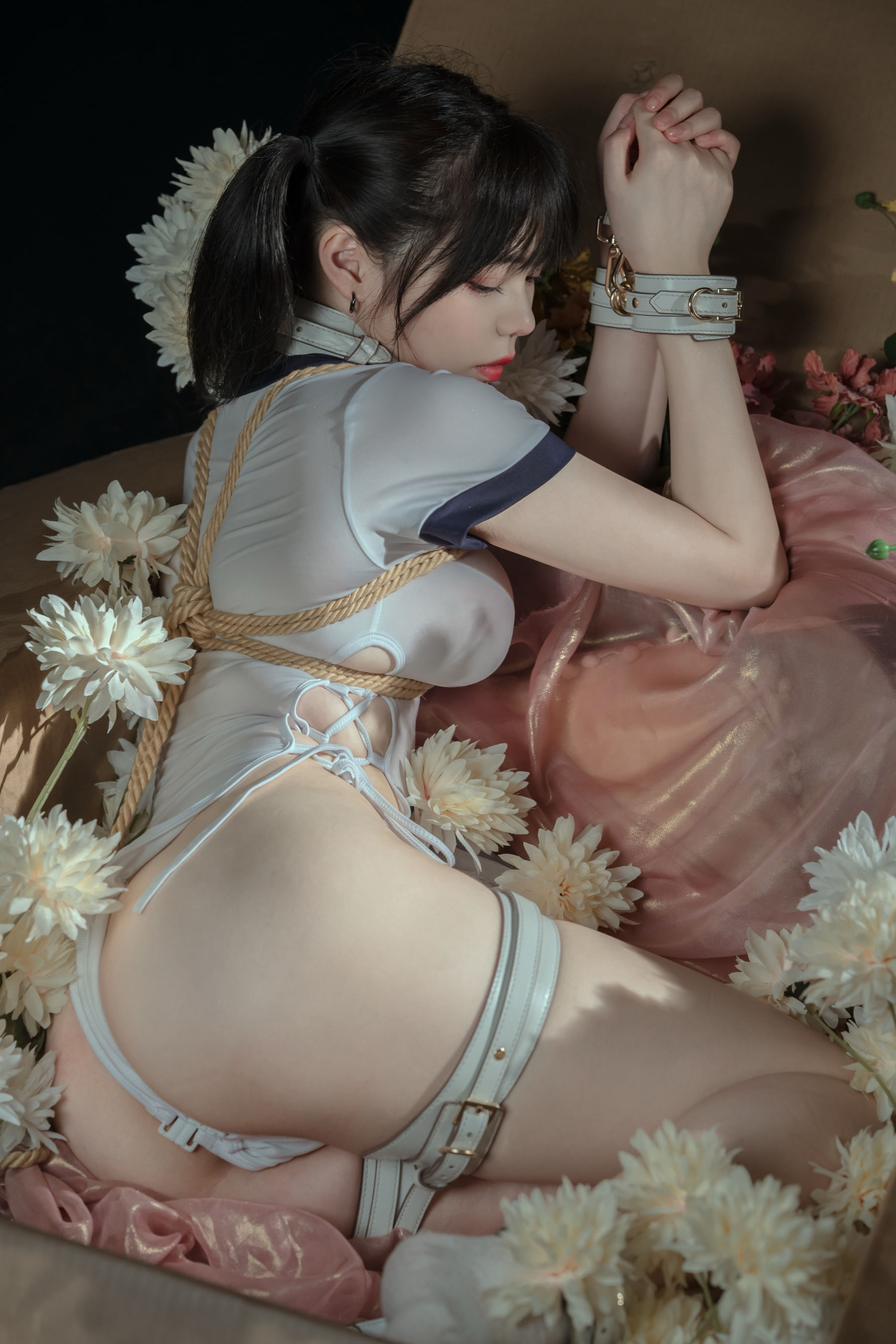 [网红COSER写真] 七月喵子 - 体操服