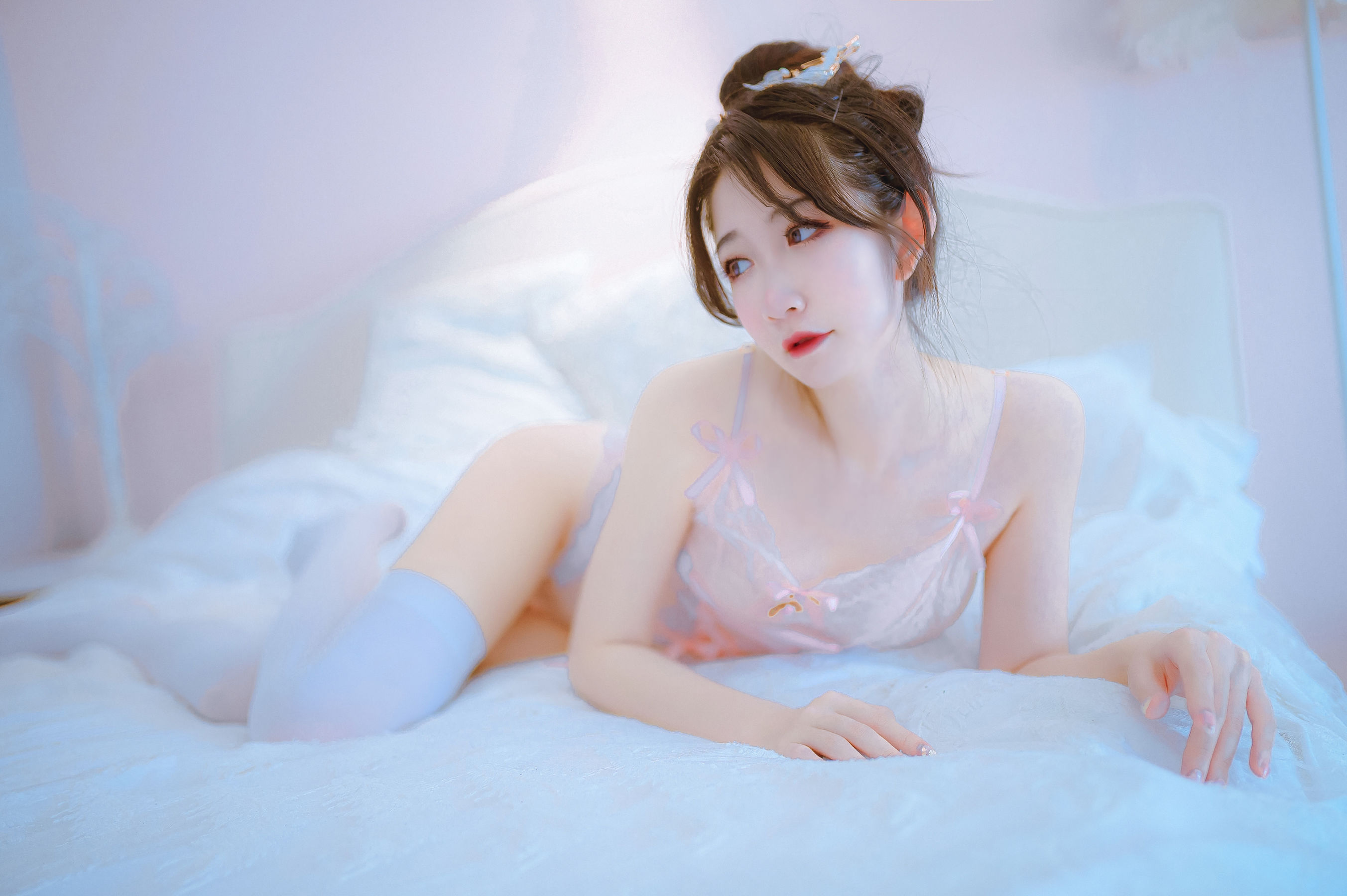 [网红COSER写真] 动漫博主阮邑_Fairy - 大象 粉色