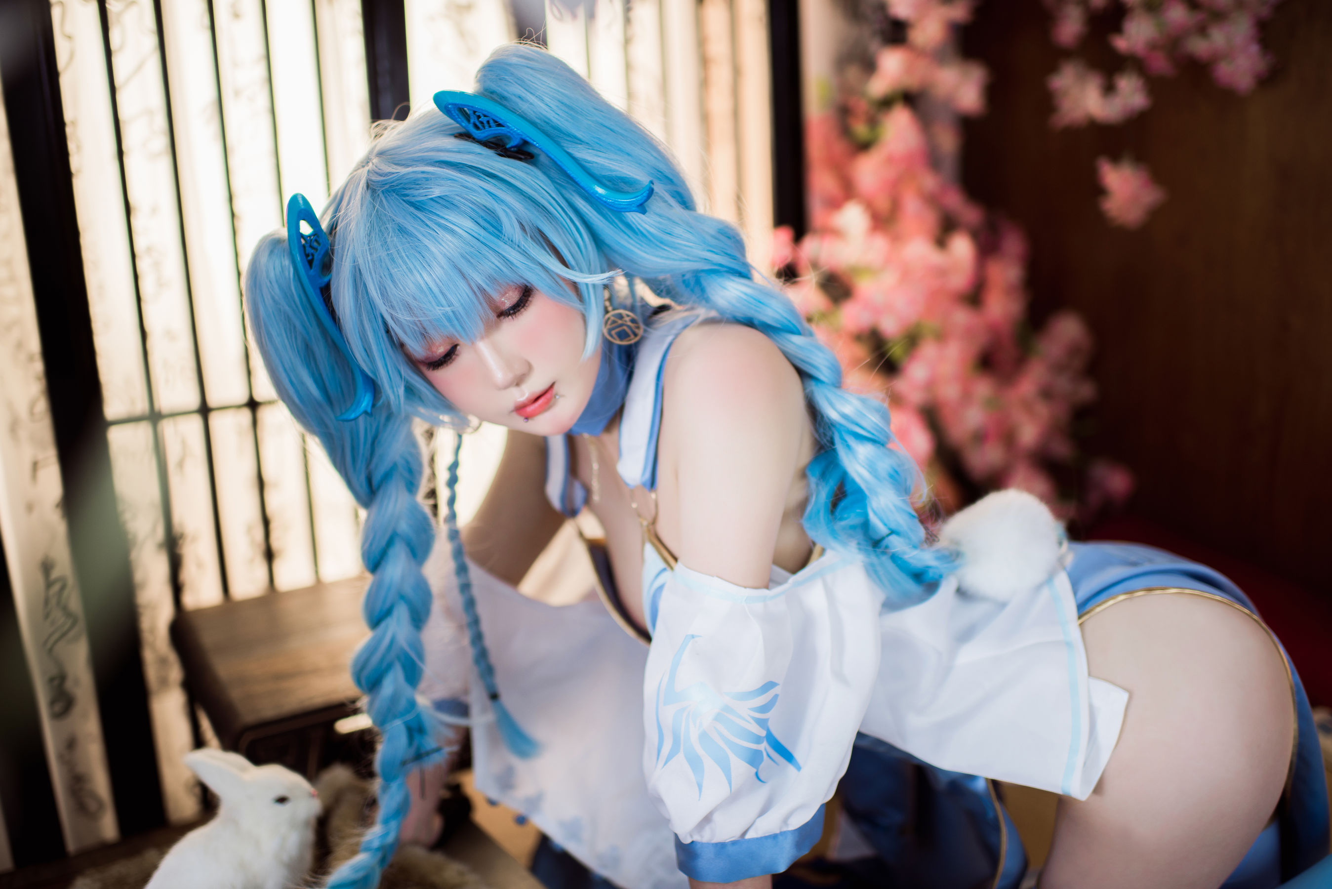 [网红COSER写真] 动漫博主阿包也是兔娘 - 少女前线 PA15翠雀媚