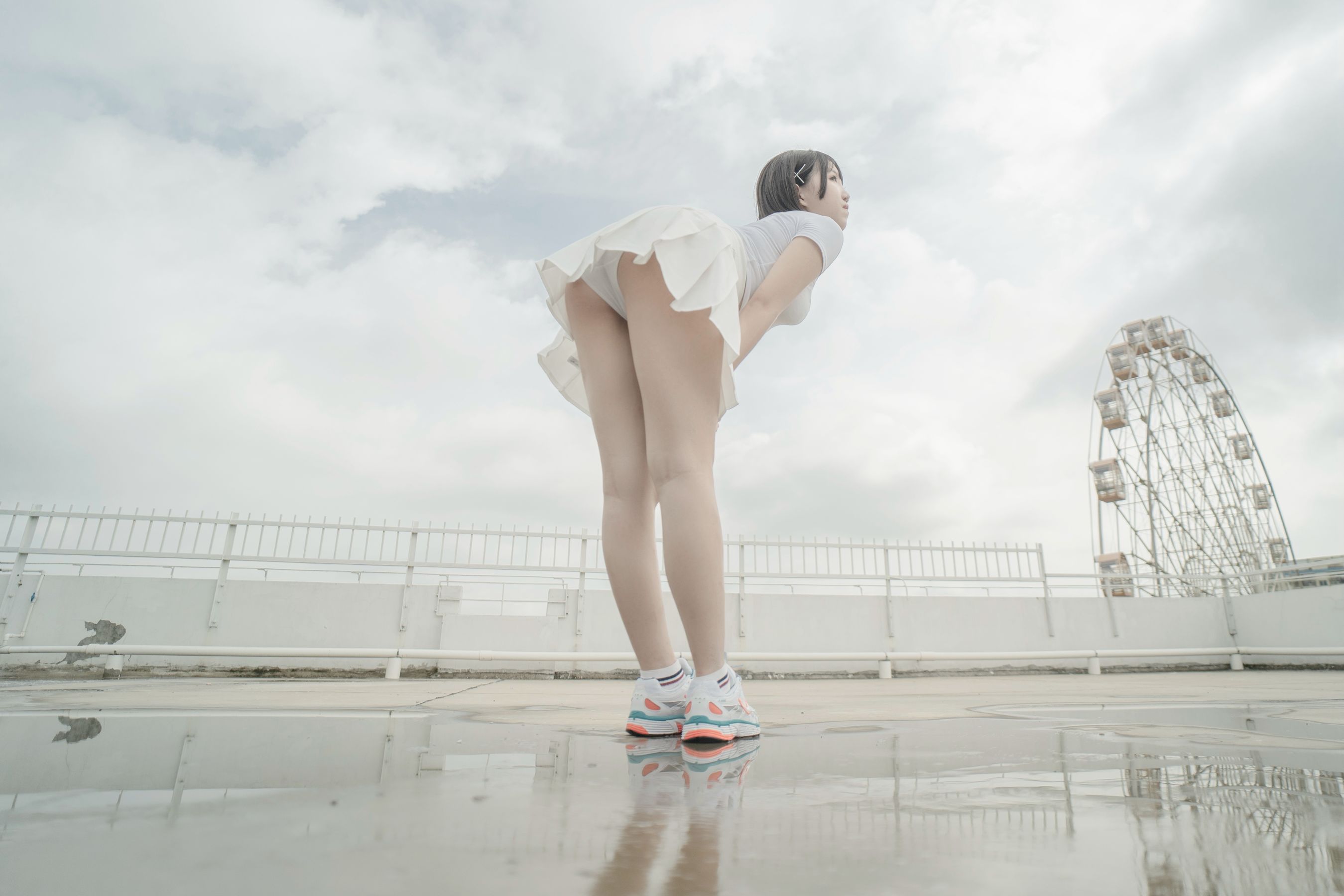 [网红COSER写真] 鬼马少女阿薰kaOri - 天台