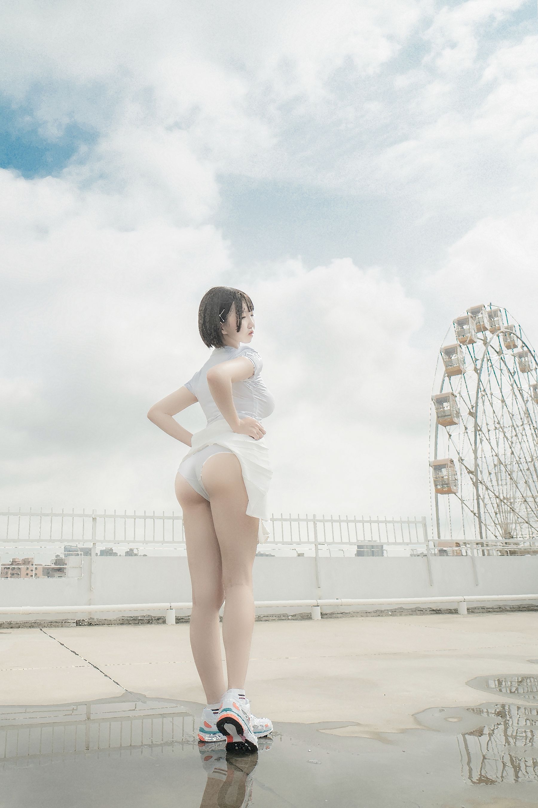 [网红COSER写真] 鬼马少女阿薰kaOri - 天台