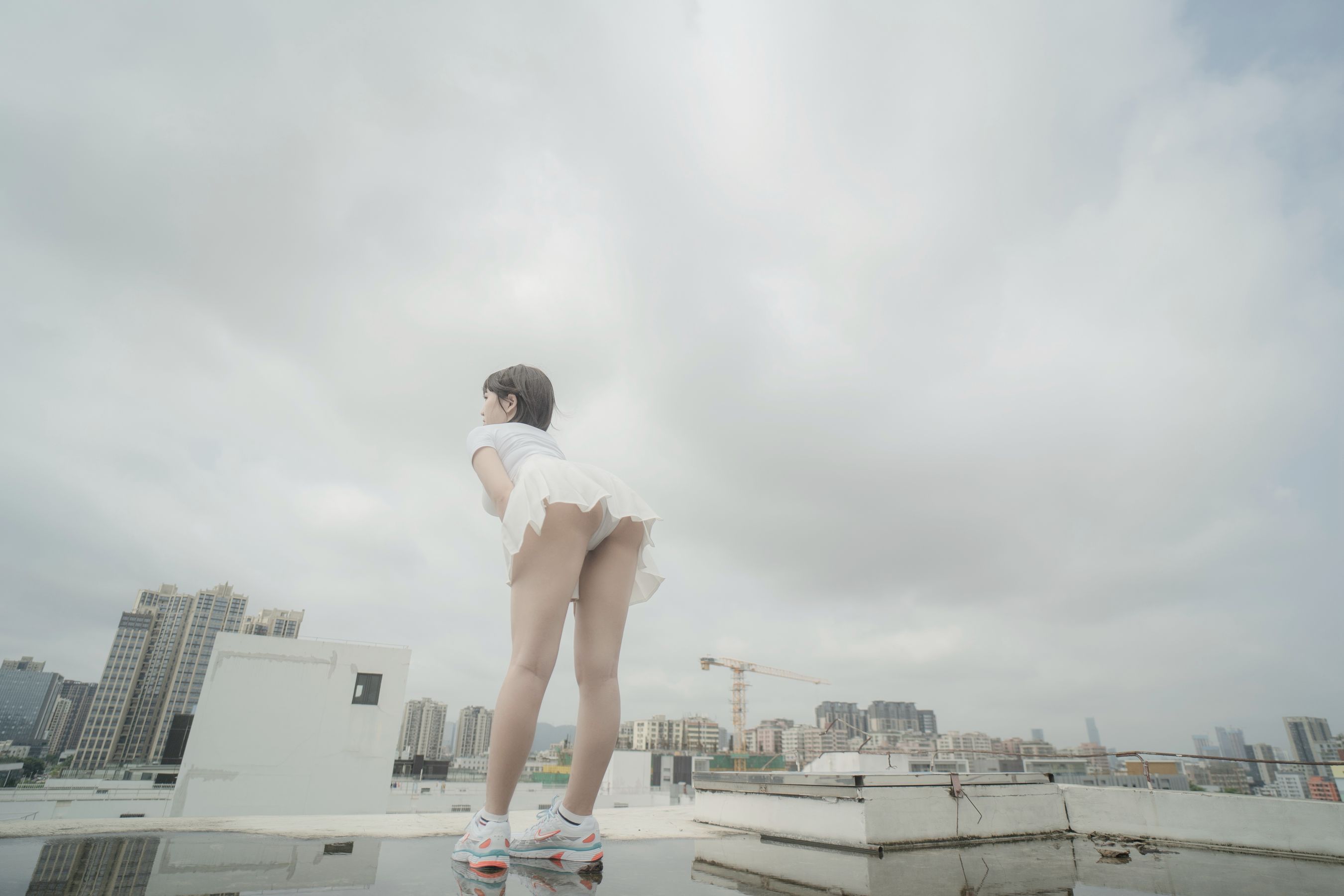 [网红COSER写真] 鬼马少女阿薰kaOri - 天台