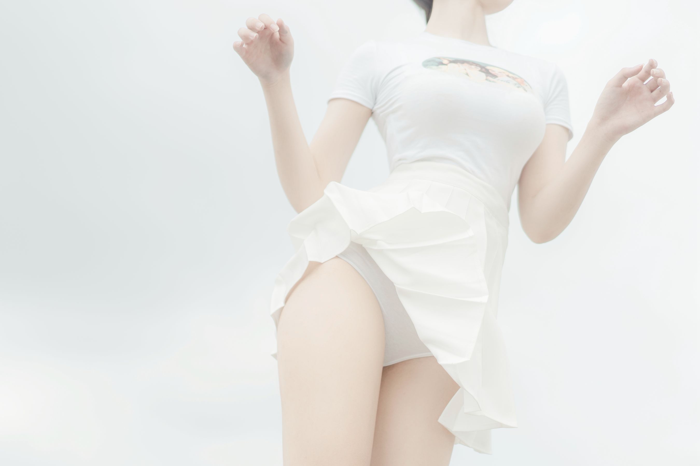[网红COSER写真] 鬼马少女阿薰kaOri - 天台