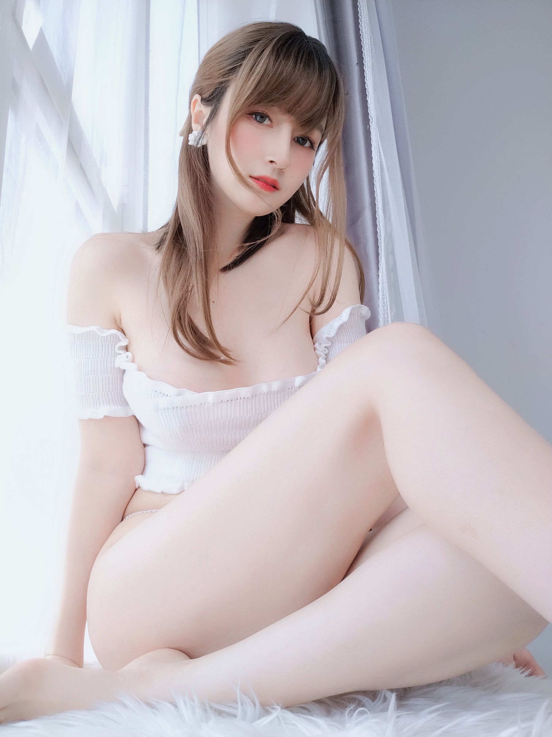 [网红COSER写真] Coser小姐姐白银 - 精灵宝石内衣