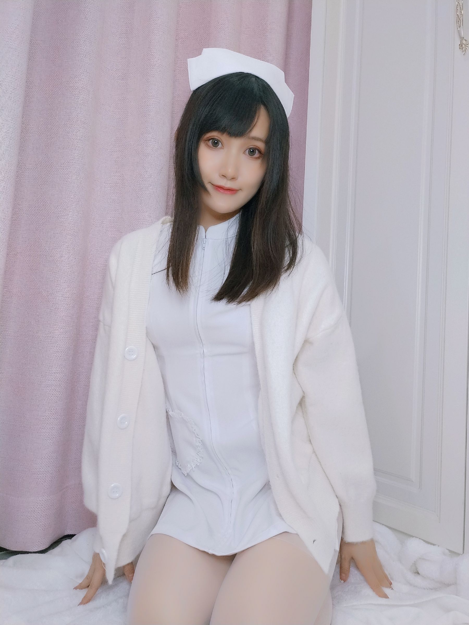 [网红COSER写真] 木之本果 - 看护妇