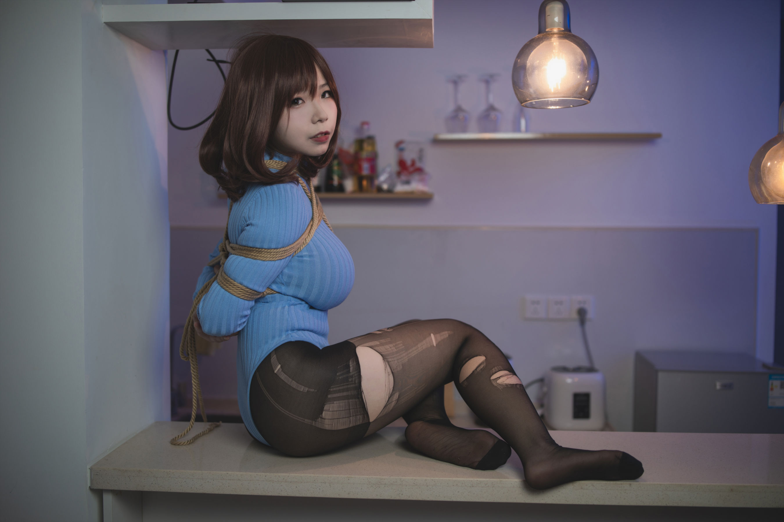 [网红COSER写真] 自闭颜球球(无颜小天使wy) - 绳
