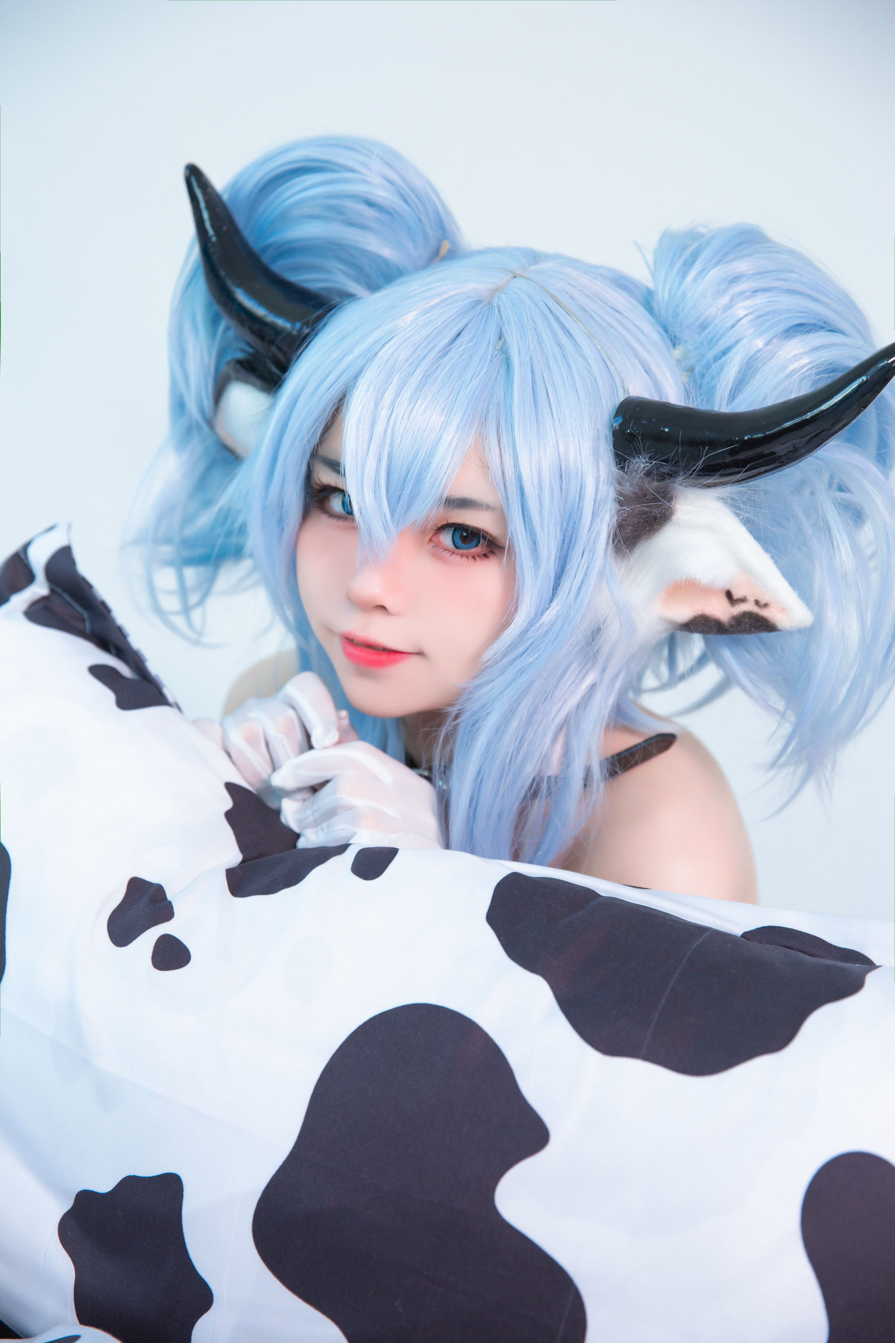 [网红COSER写真] 动漫博主G44不会受伤 - PA-15 奶牛
