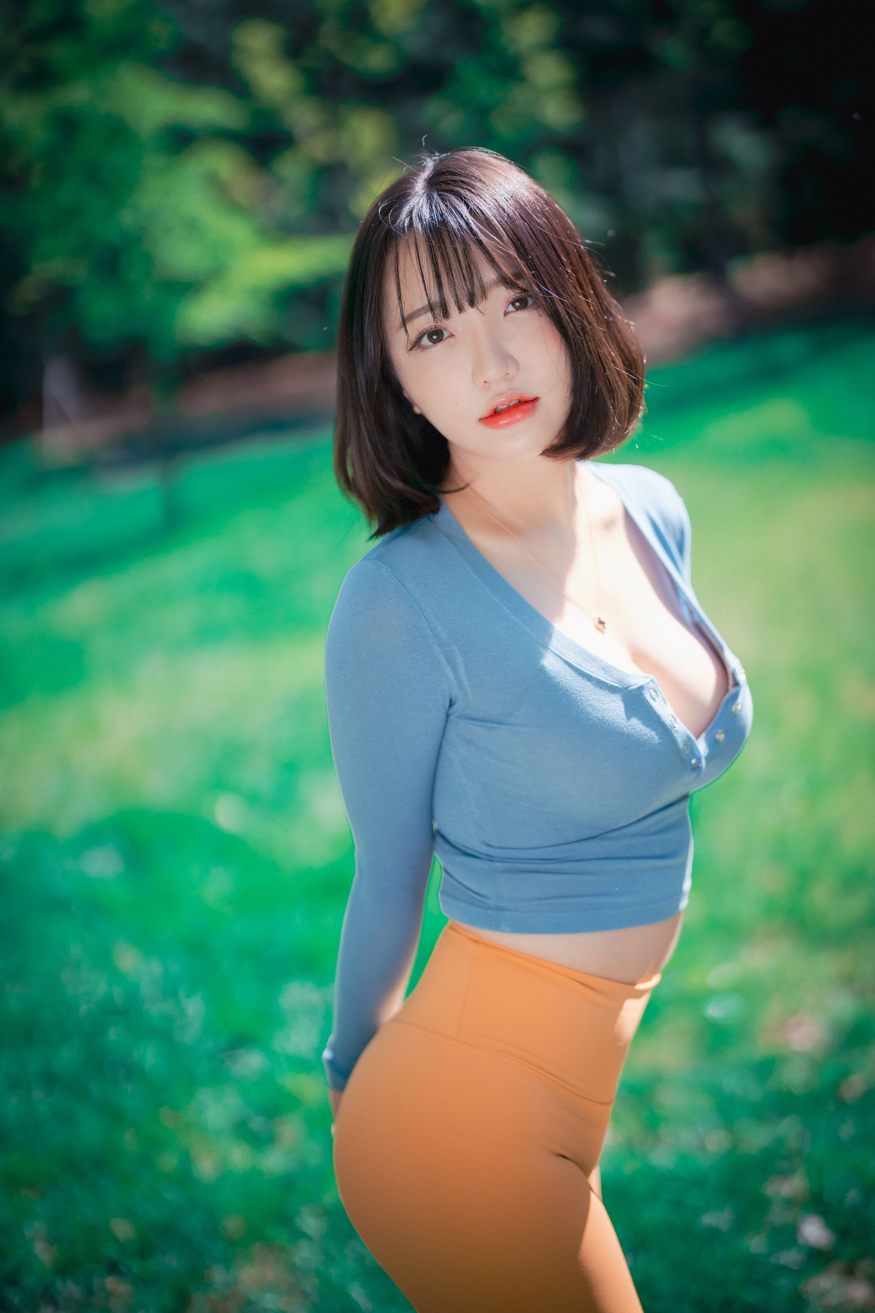 [DJAWA]  Yeeun - Naughty Trekking 写真套图