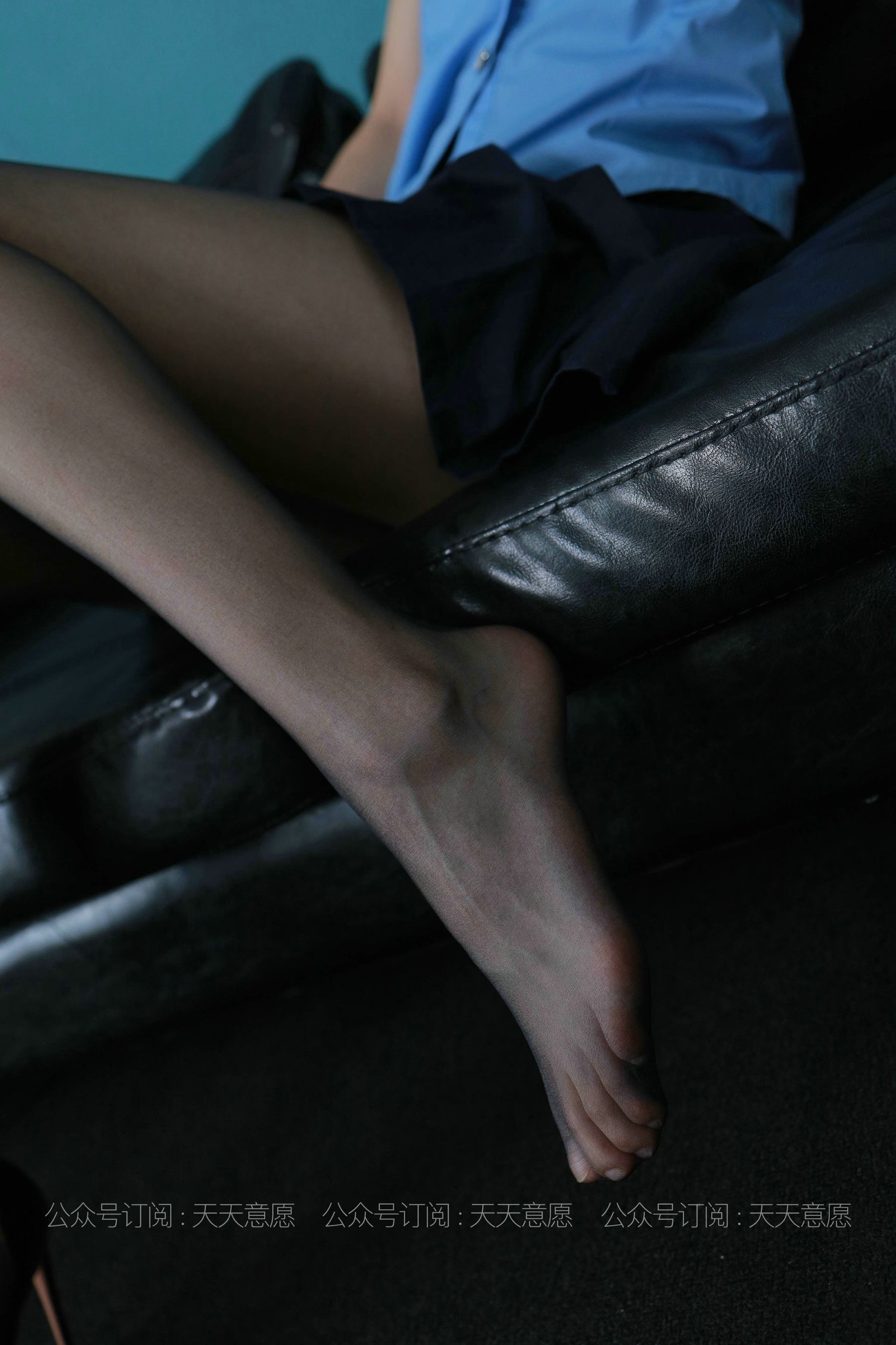 [IESS异思趣向] 丝享家831：肉肉《长腿女制服》  丝袜美腿套图