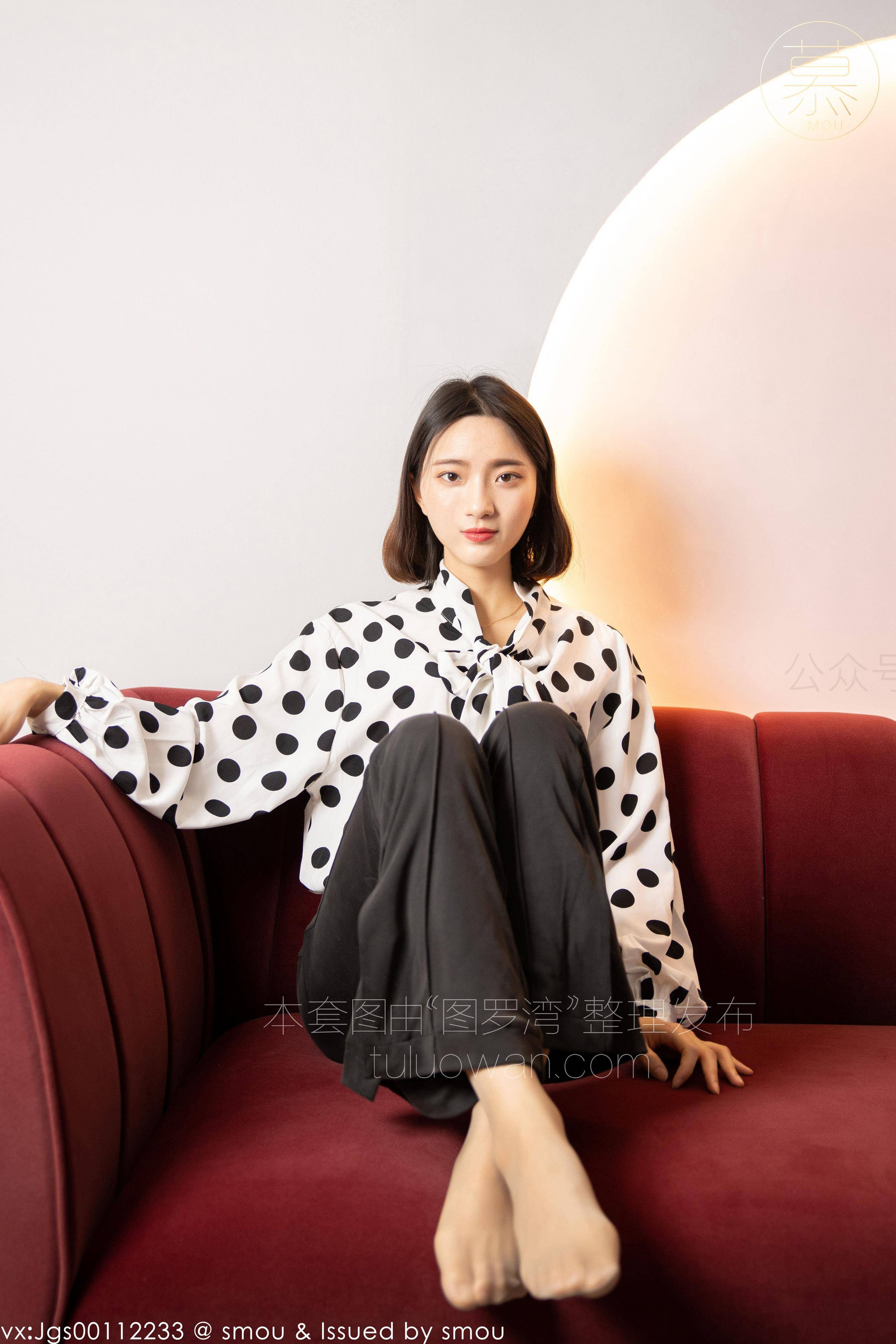 [丝慕SMOU] 熟系列 S008 佳佳 丝袜美腿套图