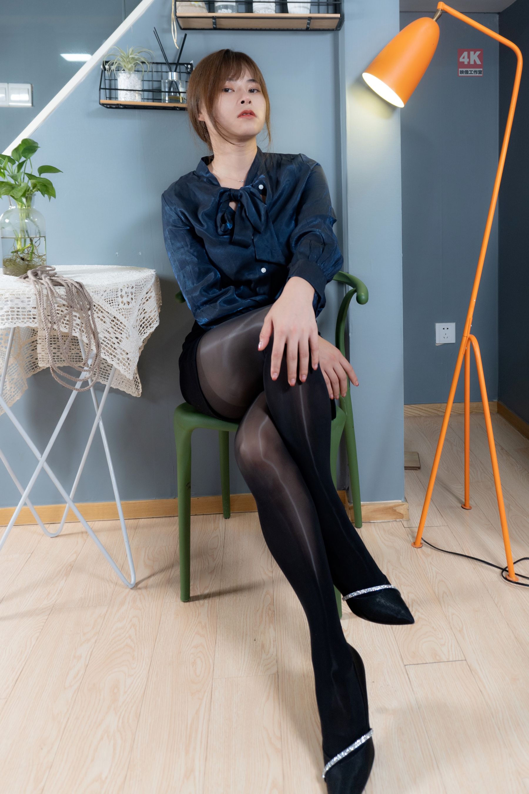 [丽柜Ligui] 网络丽人 Model 奈沐子 《黑秘书 ro 白秘书》