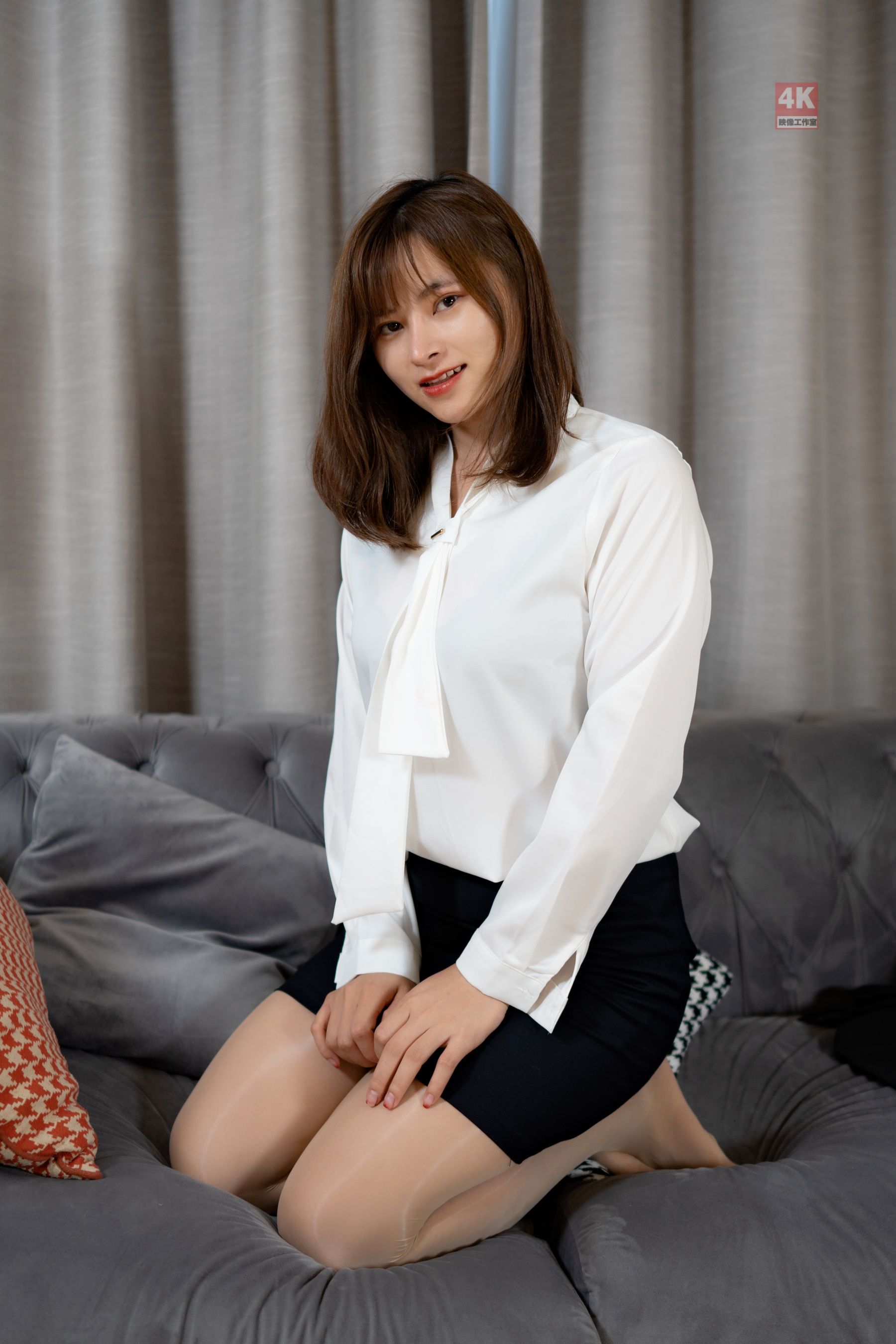[丽柜Ligui] 网络丽人 Model 奈沐子 《复古的两套日式OL》