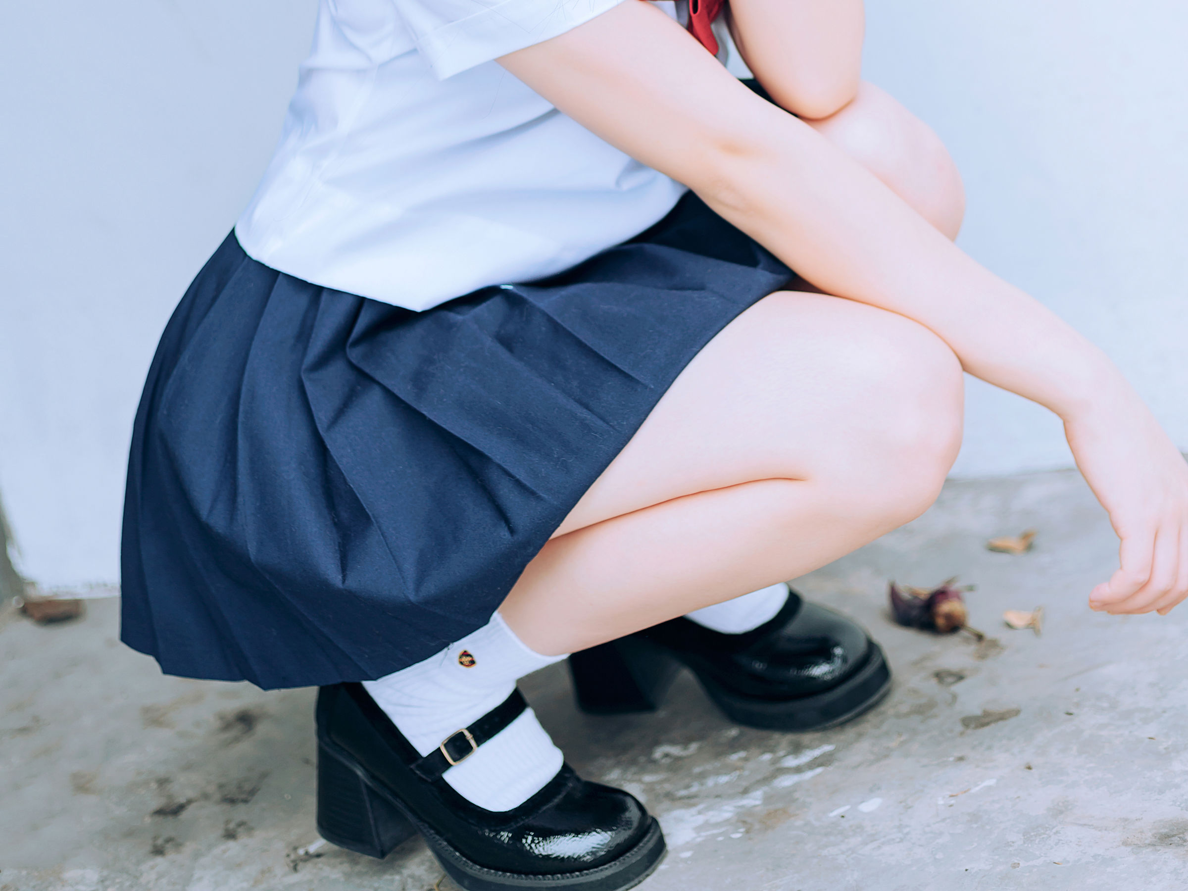 [喵糖映画] VOL.446 你的负卿 绿意JK 写真套图
