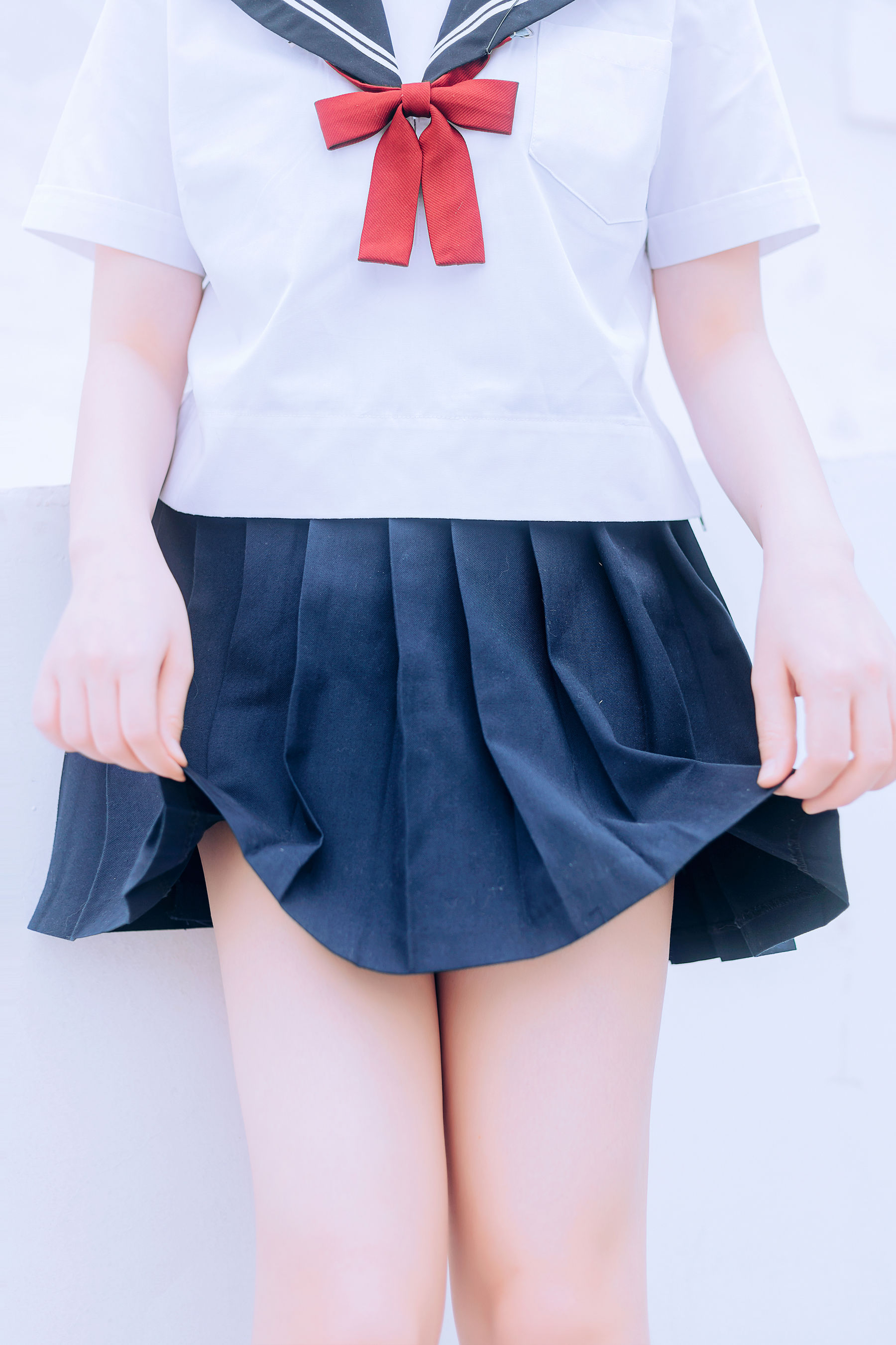 [喵糖映画] VOL.446 你的负卿 绿意JK 写真套图