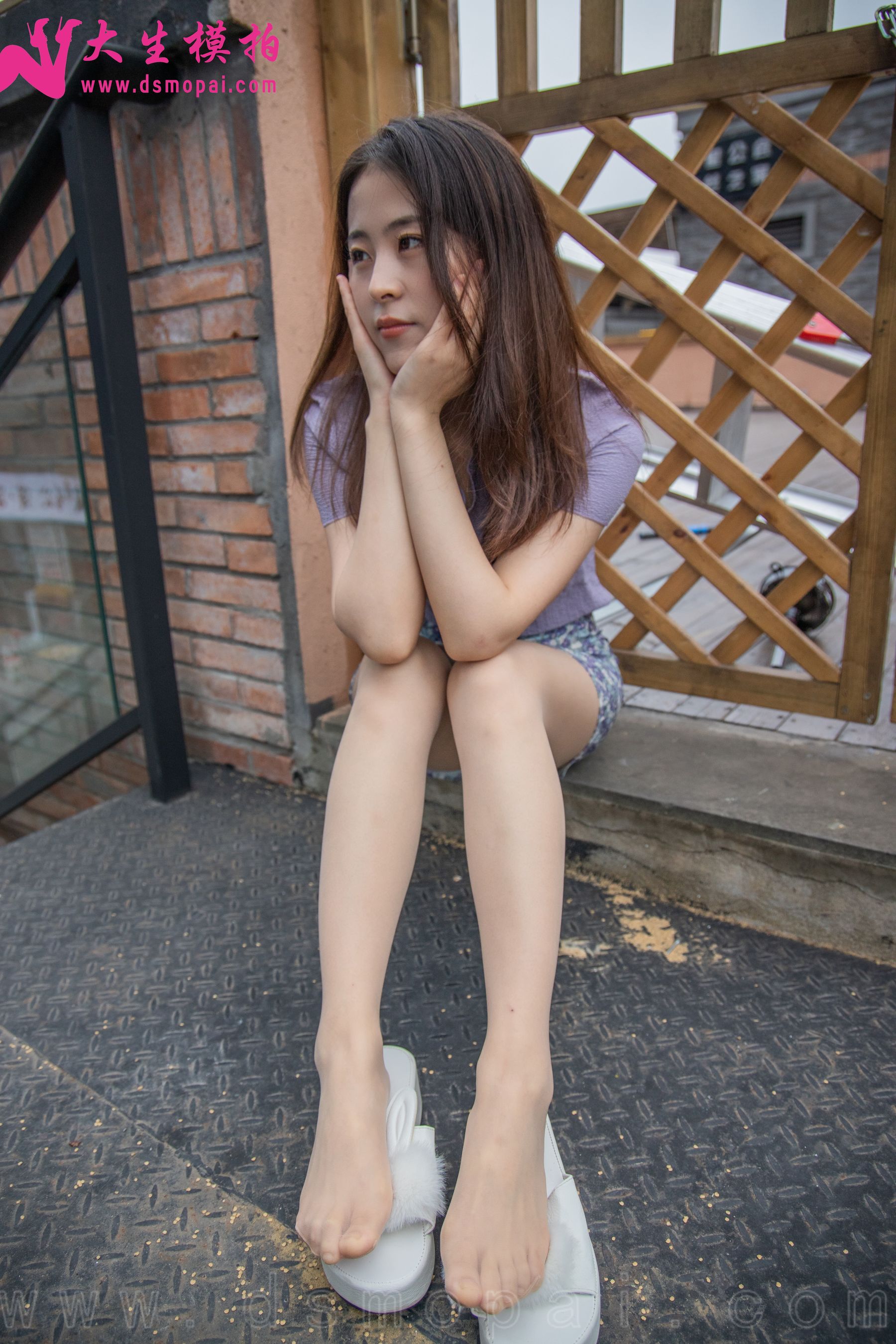 [大生模拍] NO.232 佳宜 碎花短裙 写真套图