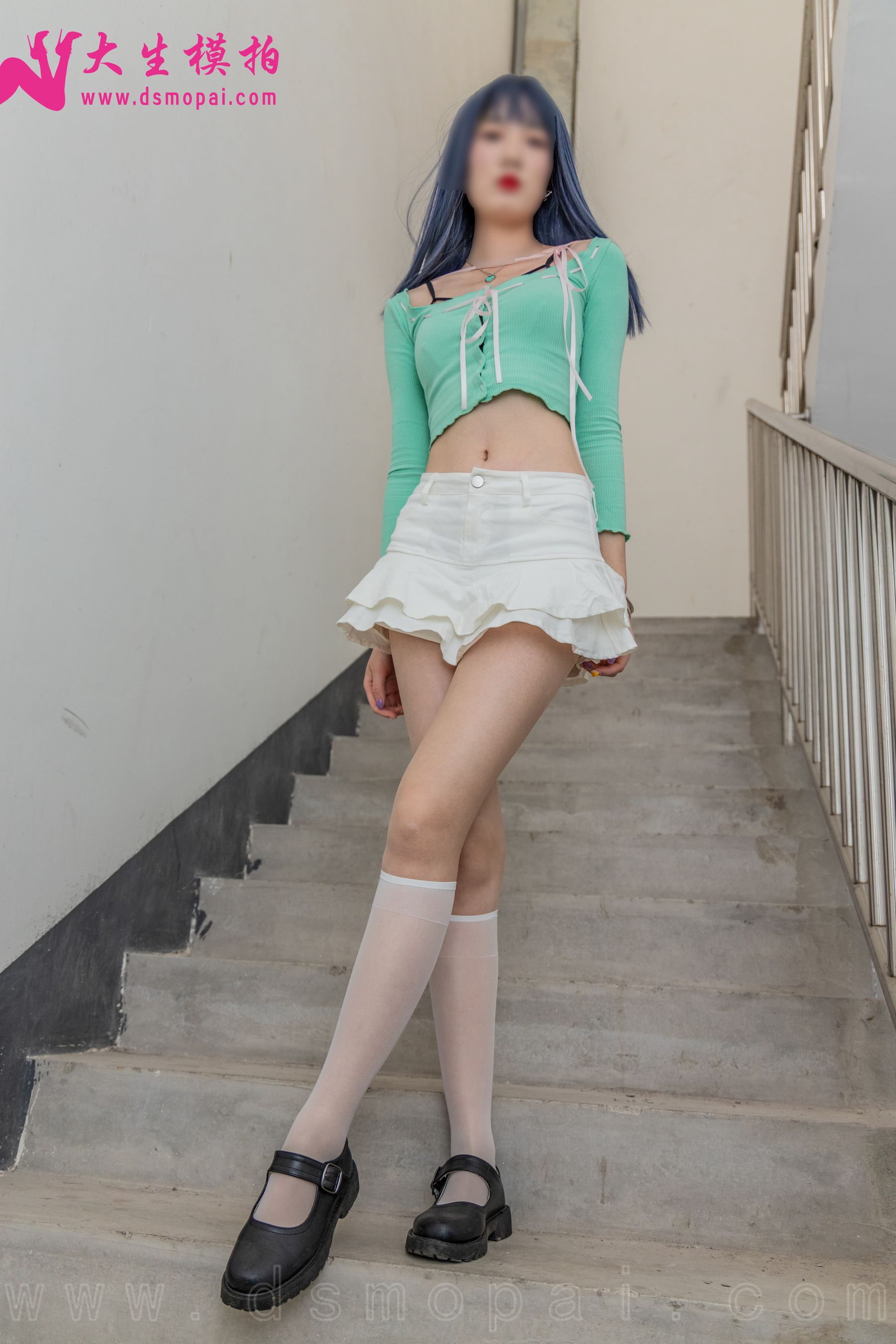 [大生模拍] NO.234 利利 楼道美丝 写真套图