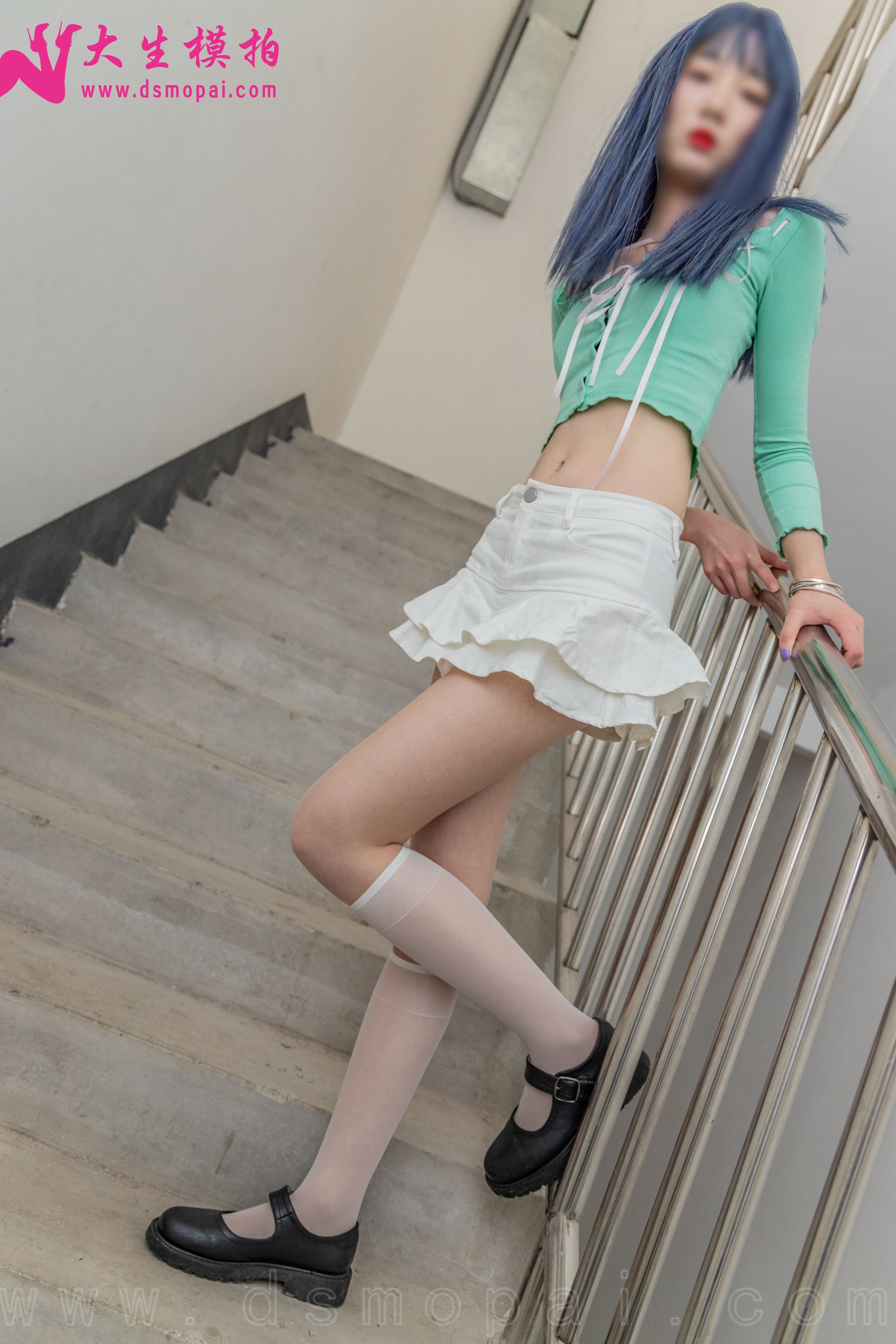 [大生模拍] NO.234 利利 楼道美丝 写真套图