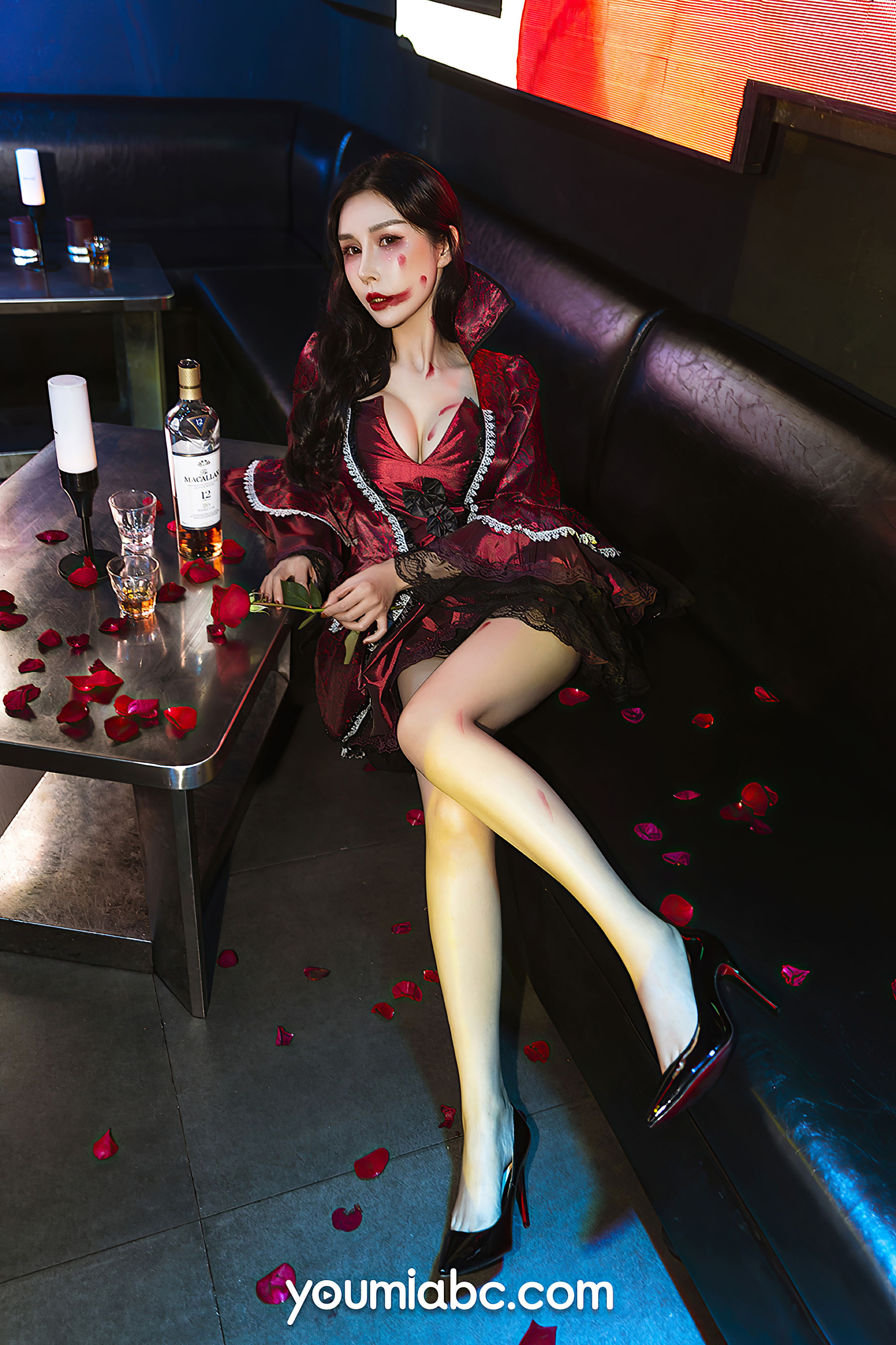 [尤蜜YouMi]  田冰冰 - 吸血鬼降临