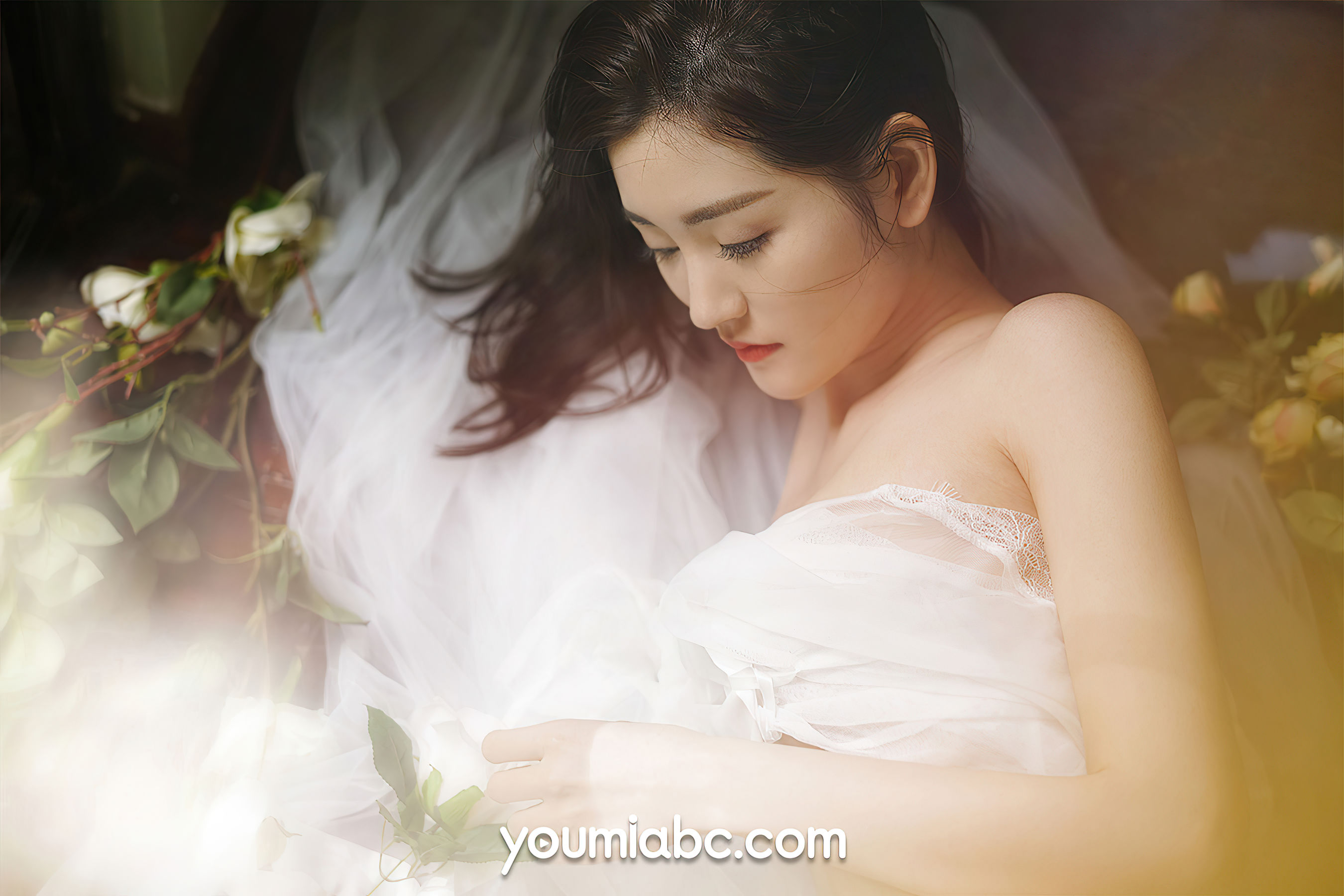 [尤蜜YouMi]  沈梦瑶 - 白色轻熟梦