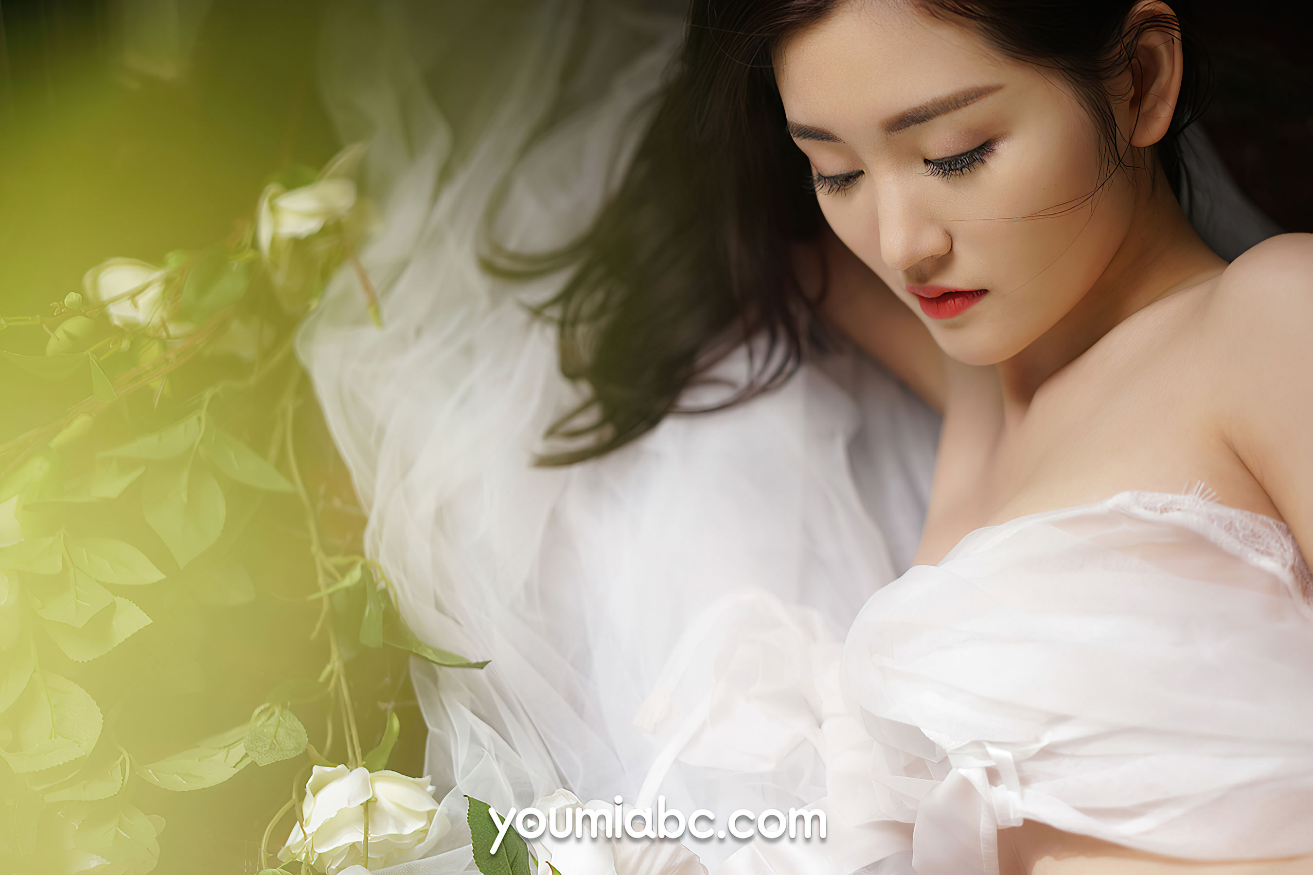 [尤蜜YouMi]  沈梦瑶 - 白色轻熟梦