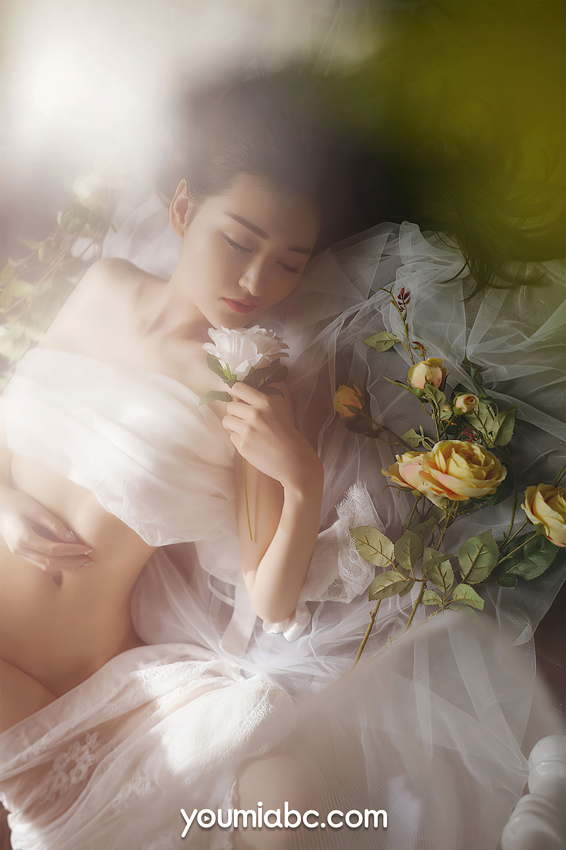 [尤蜜YouMi]  沈梦瑶 - 白色轻熟梦