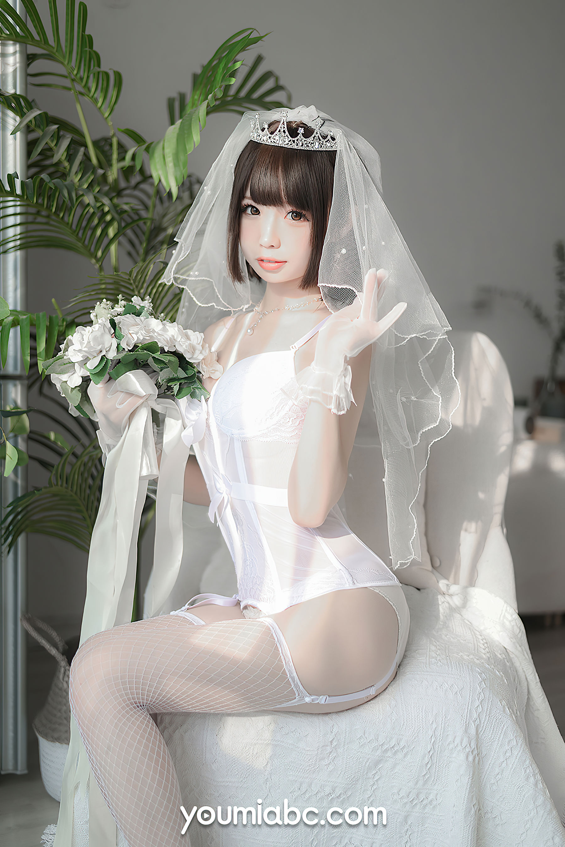 [尤蜜YouMi]  甜椒妙妙mio - 白皙花嫁