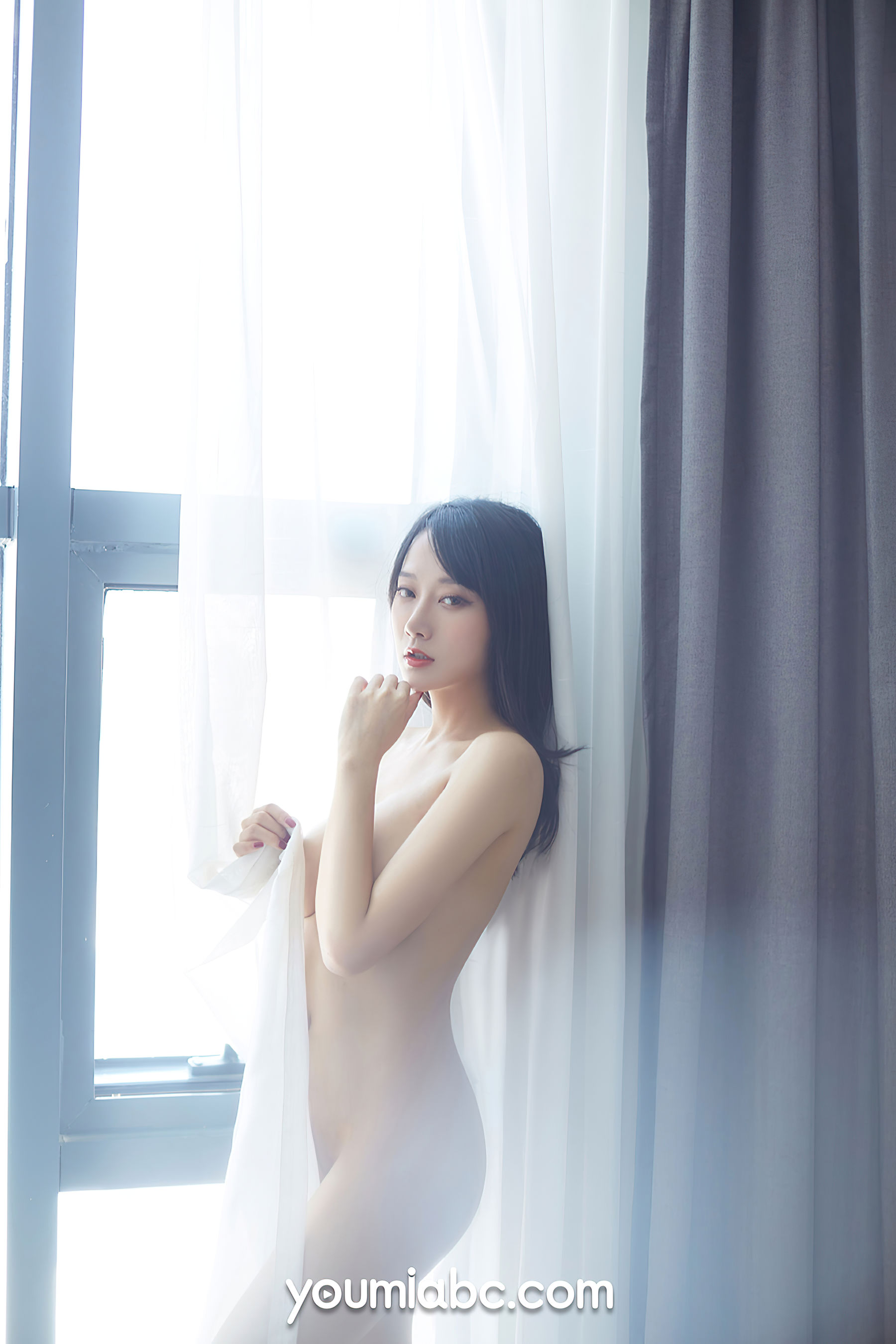 [尤蜜YouMi]  何嘉颖 - 浴见倾心